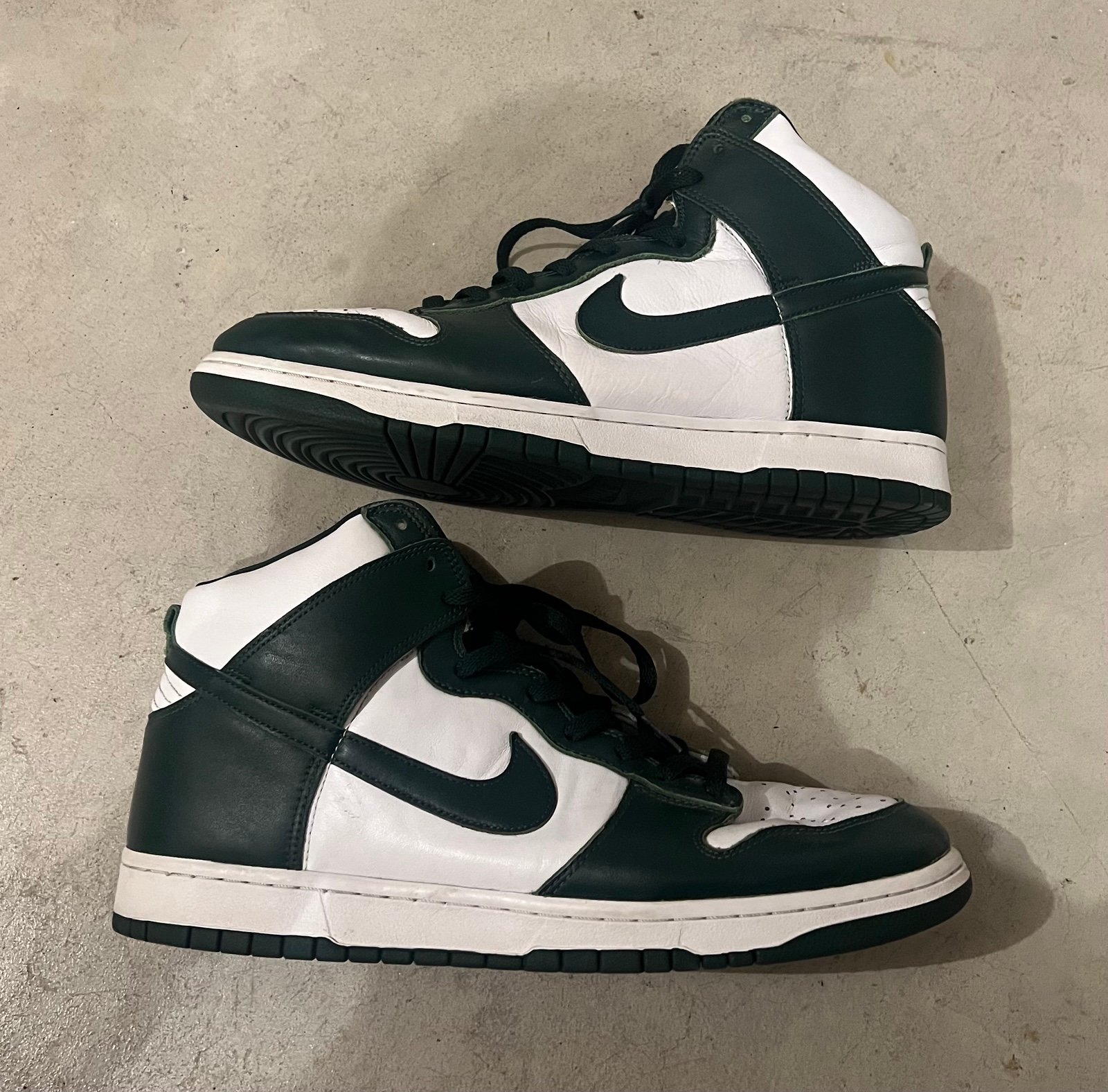 Nike dunk High retro size 13