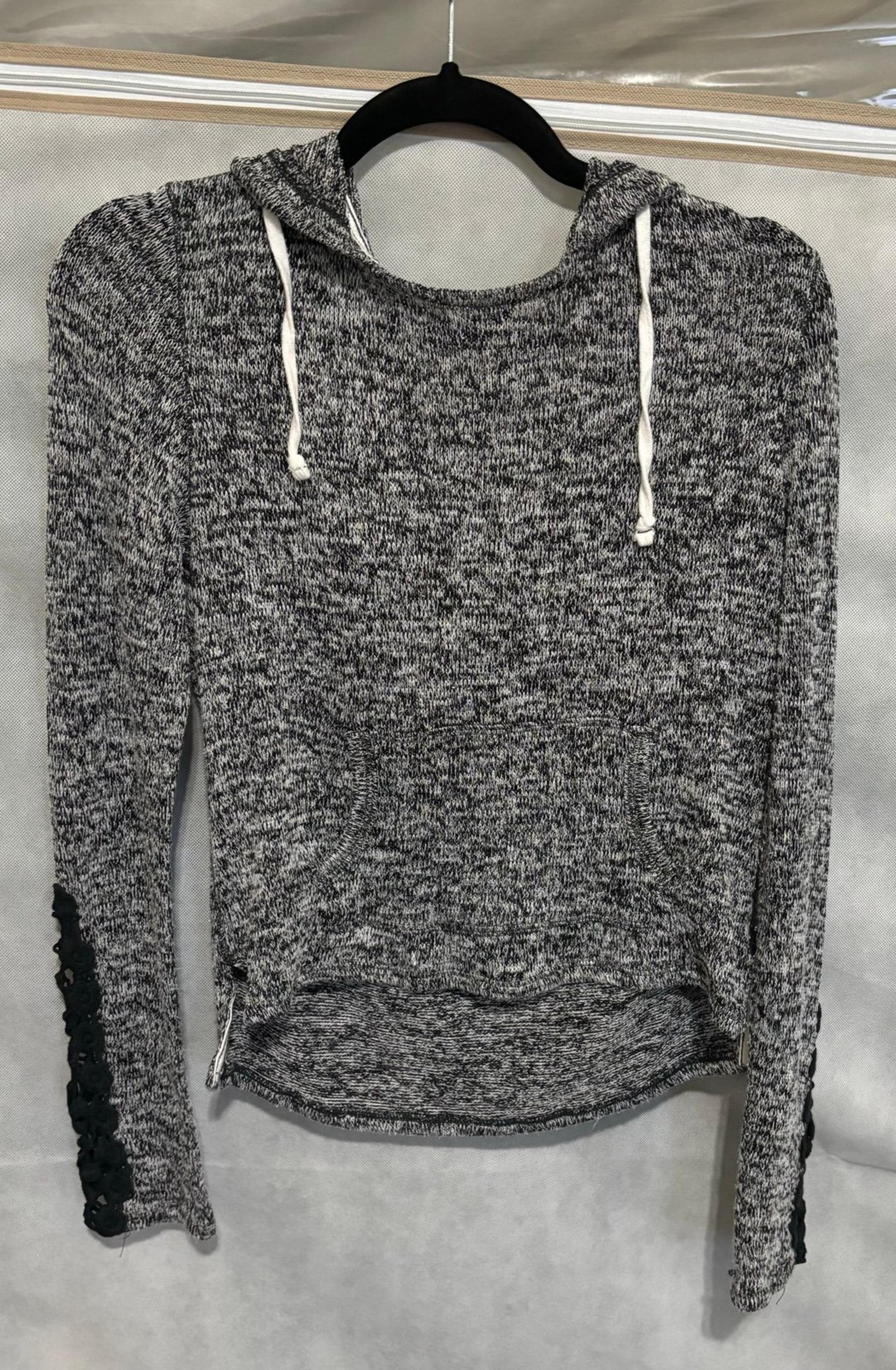 Aeropostale Hooded Sweater
