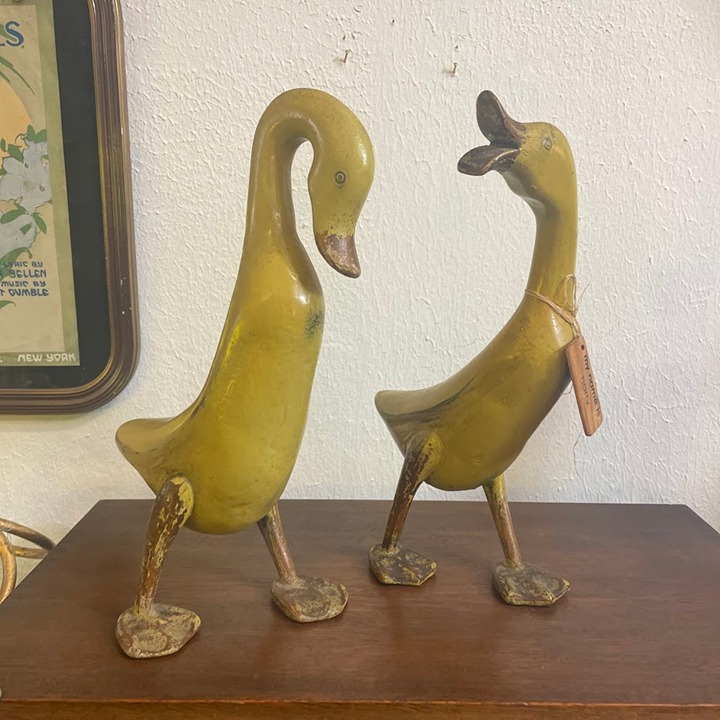 Vintage Hand Carved Artisan Primitive Wood Standing Yellow Ducks