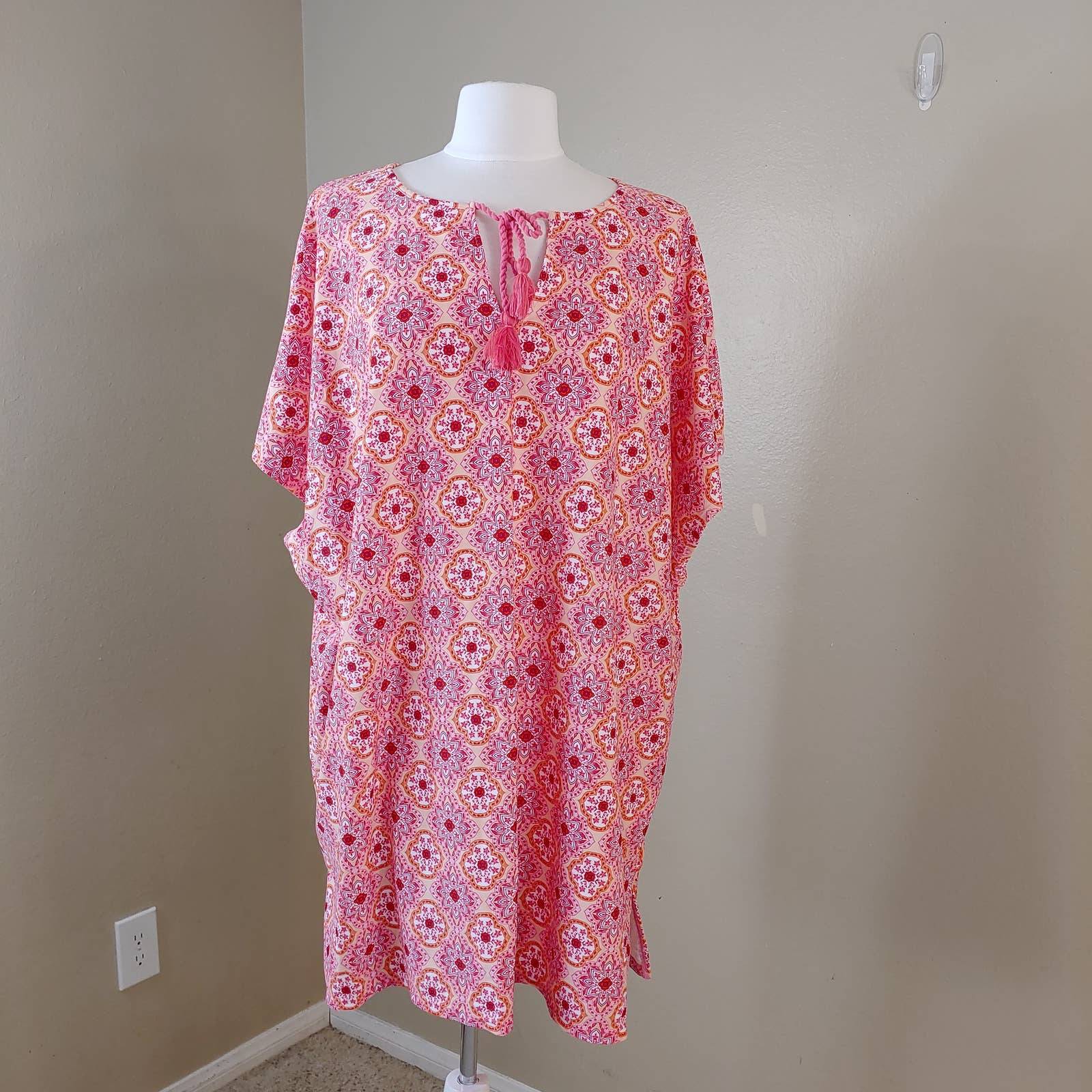 Aqua et Sol - Over sized Beach Cover-up/Dress Size M