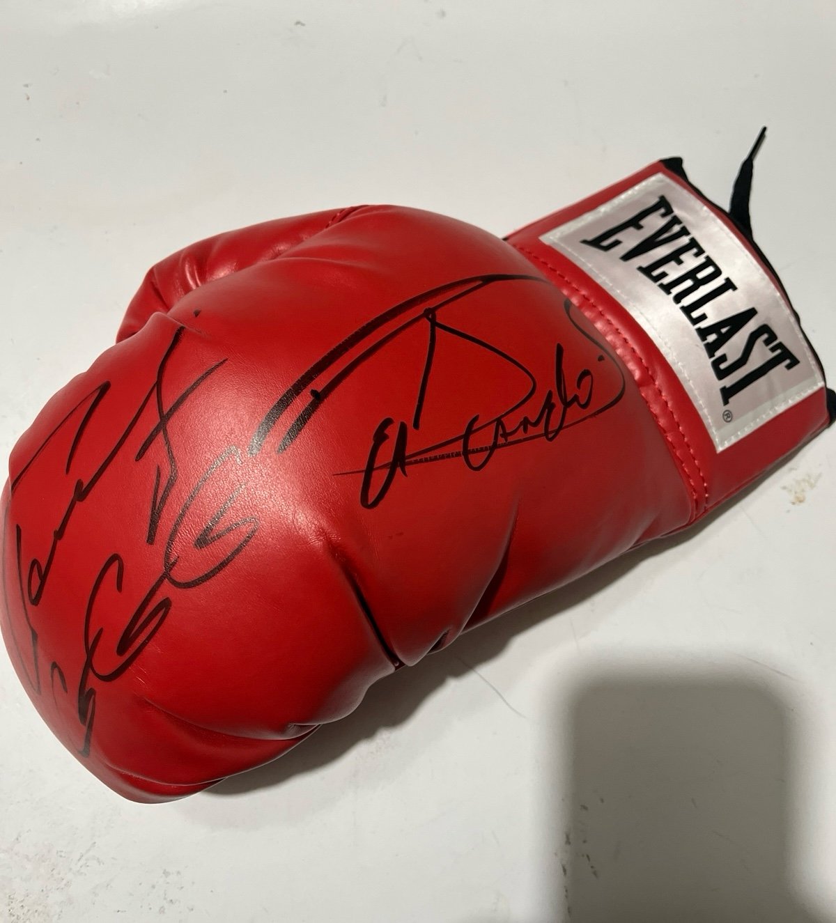 Gennady Golovkin “GGG” REAL Boxing Glove Autograph & EL CANELO