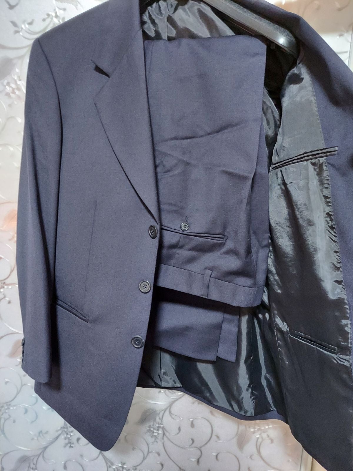 Men's Suit