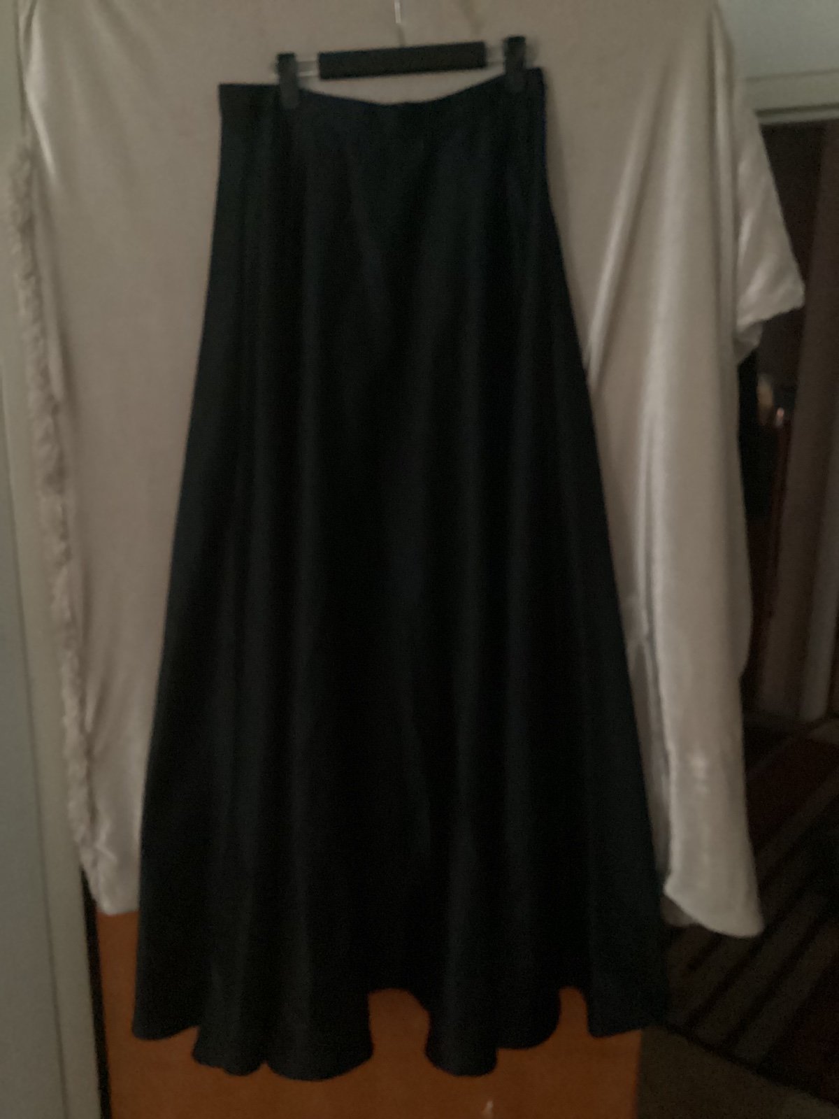 TADASHI Saks Fifth Avenue long evening skirt
