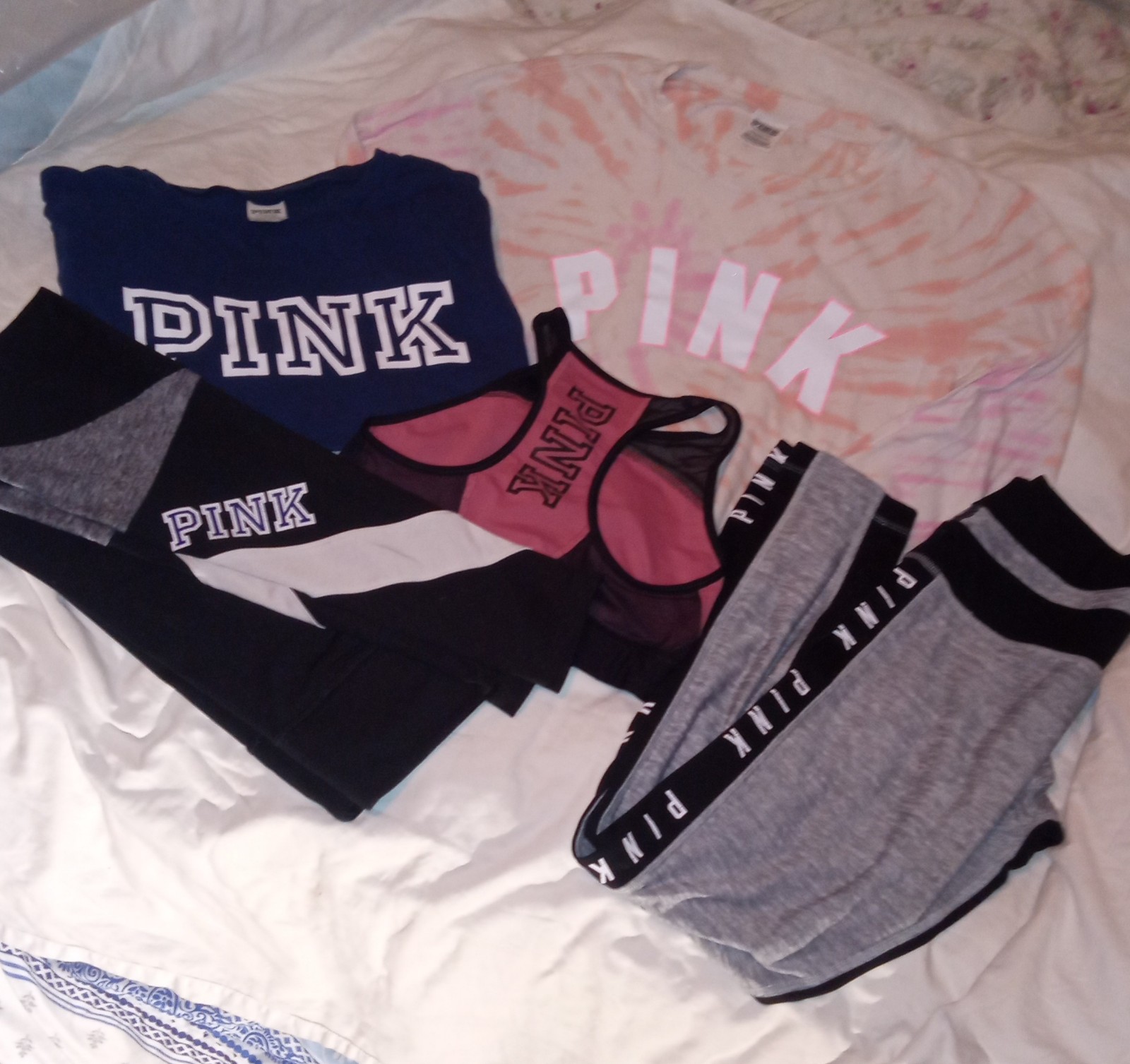 PINK Victoria's Secret Summer Bundle Five (5) Items Ladies Size Small