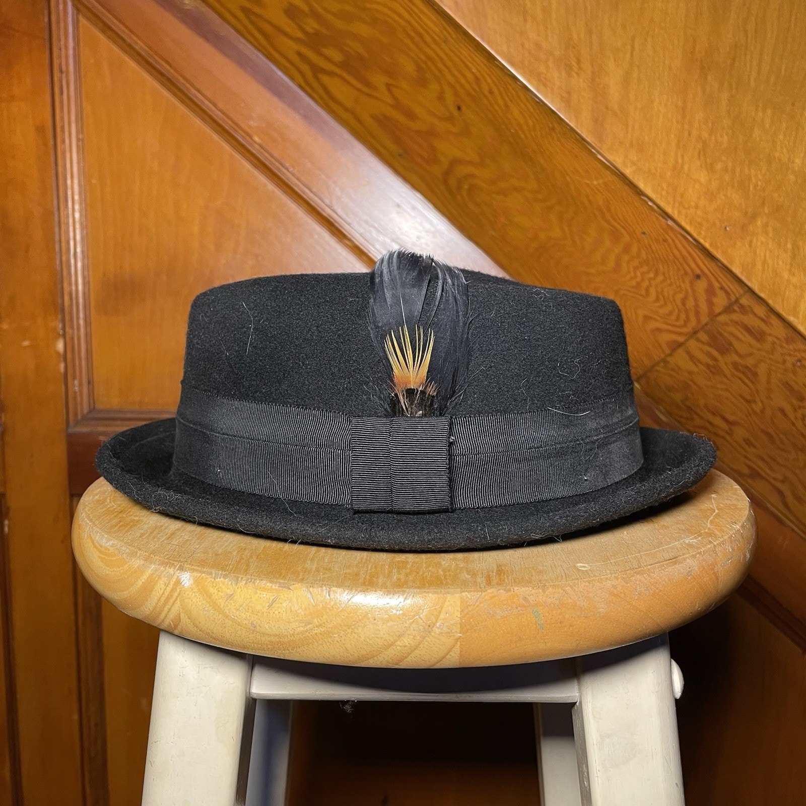 Bollman Hat Co - Black Fedora Hat w/ Feather - 100% Wool - Excellent condition