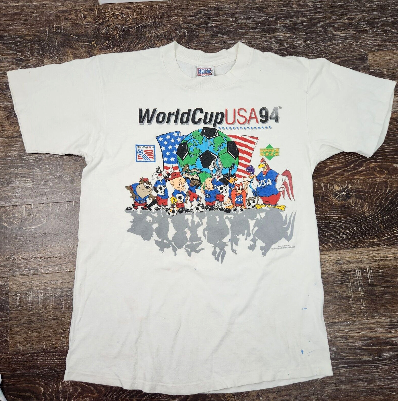 1994 World Cup USA Looney Tunes Soccer T-Shirt Large Single Stitch