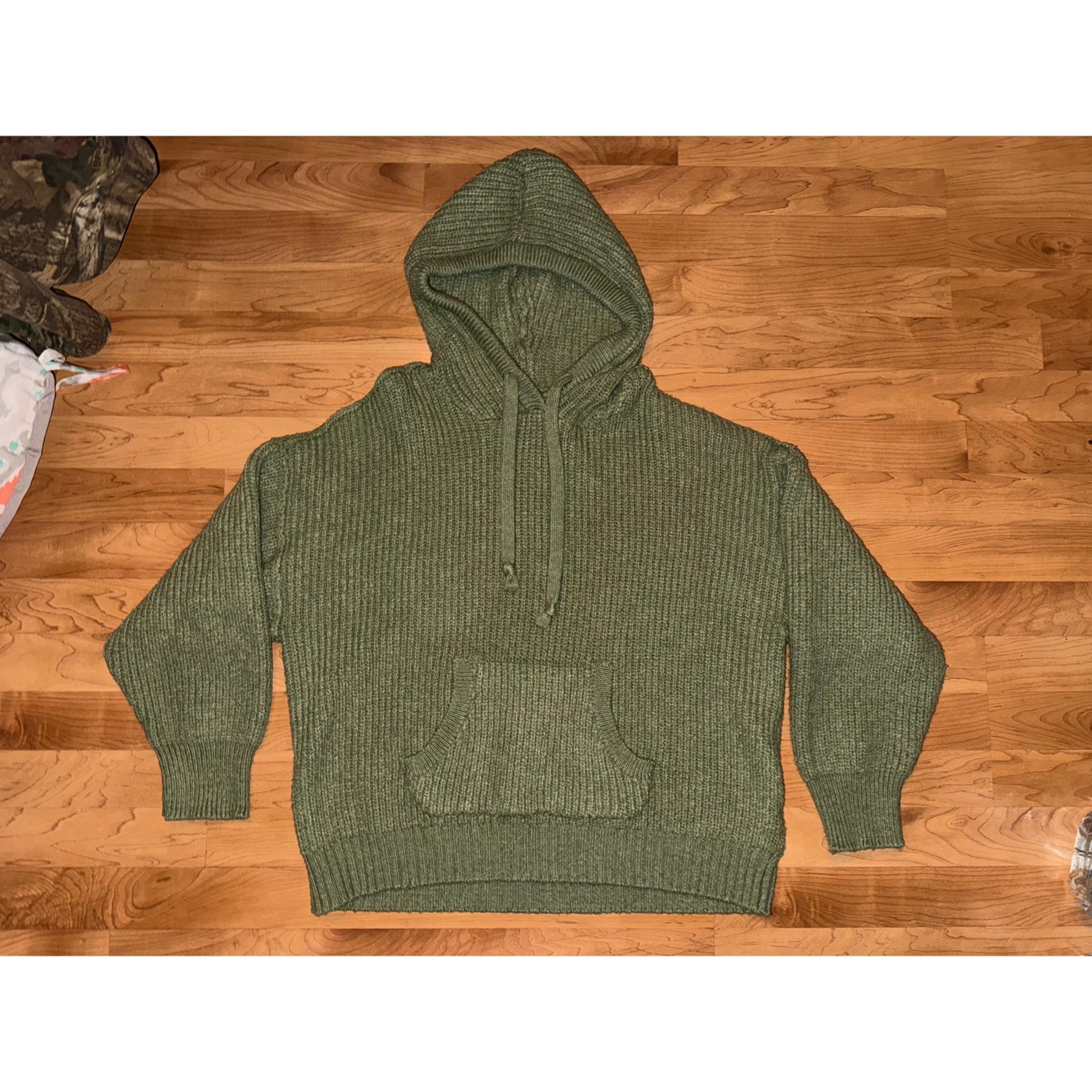 Women’s American Eagle Hooded Sweater