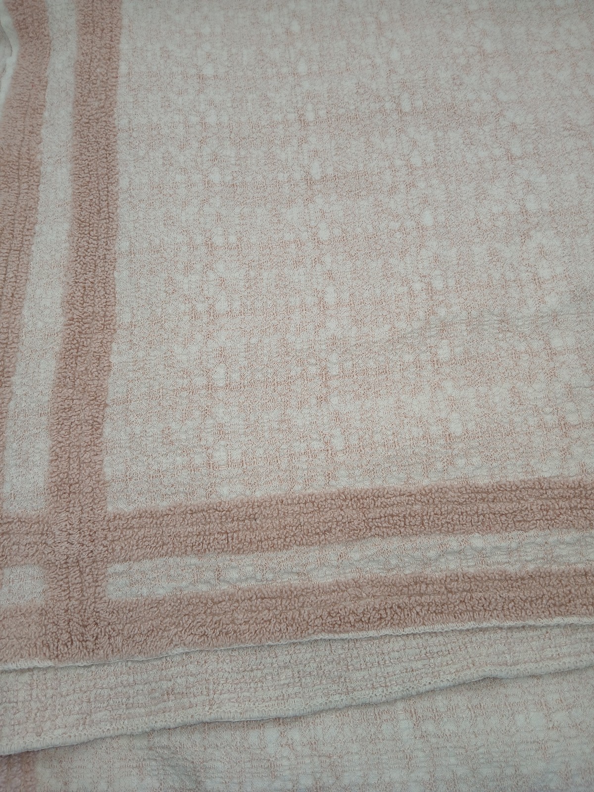 VINTAGE DUSTY PINK BARKCLOTH BEDSPREAD