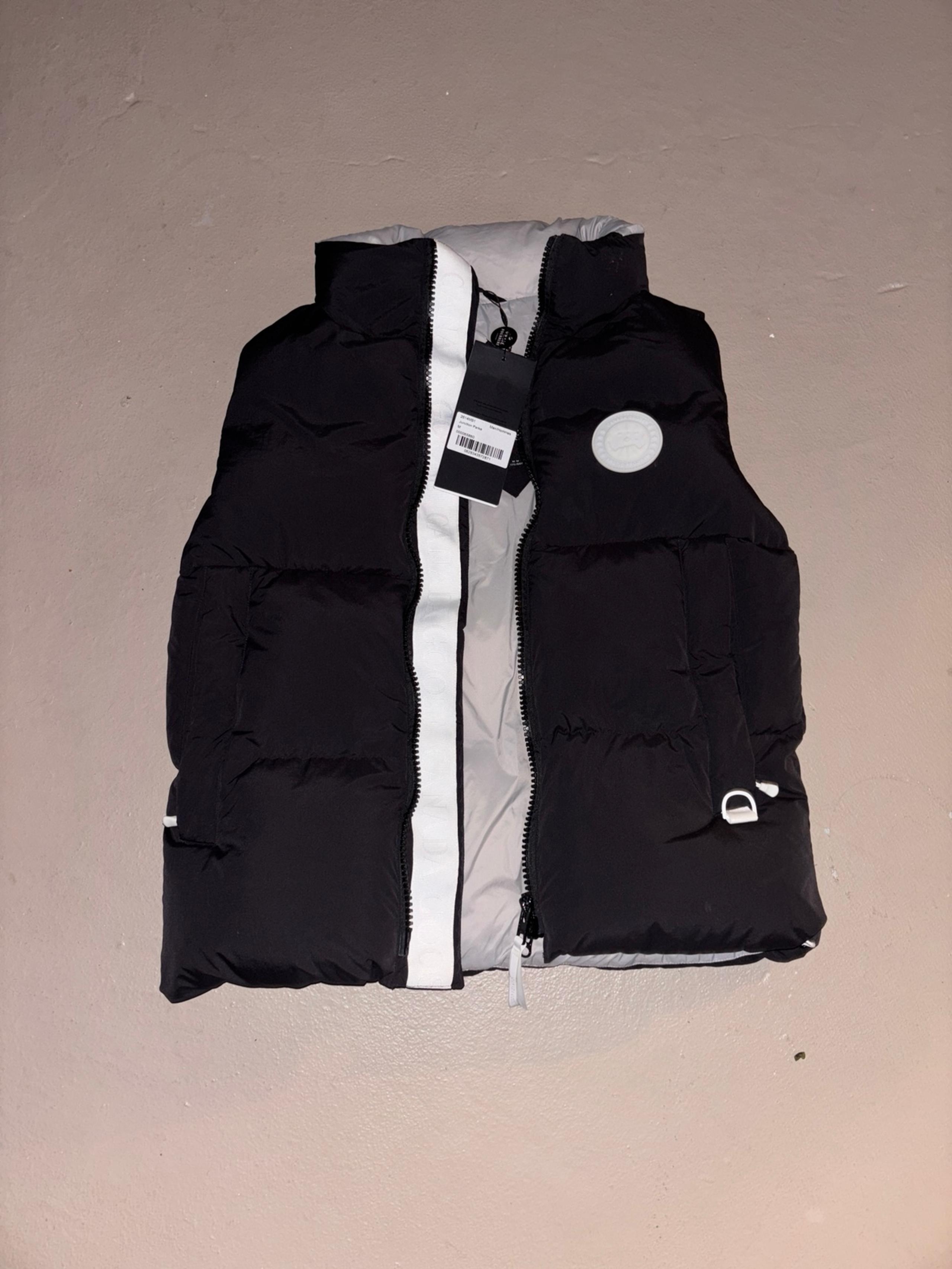 New Canada Goose Junction Parka Black/White