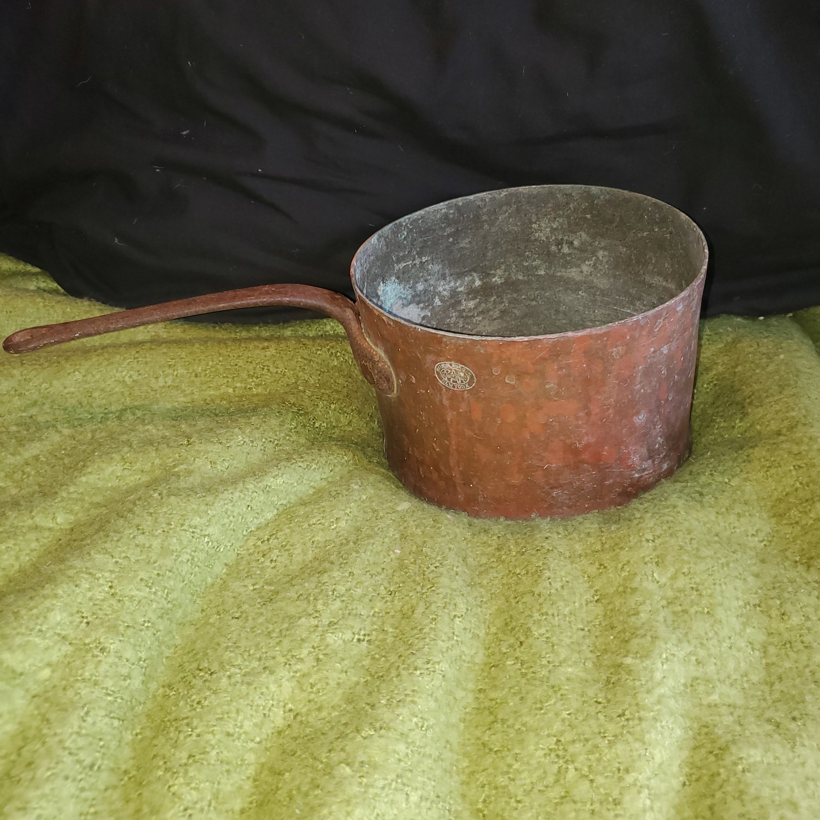 Large vintage copper pot with handle rivets Paul A Rung inc hotel commodore NY