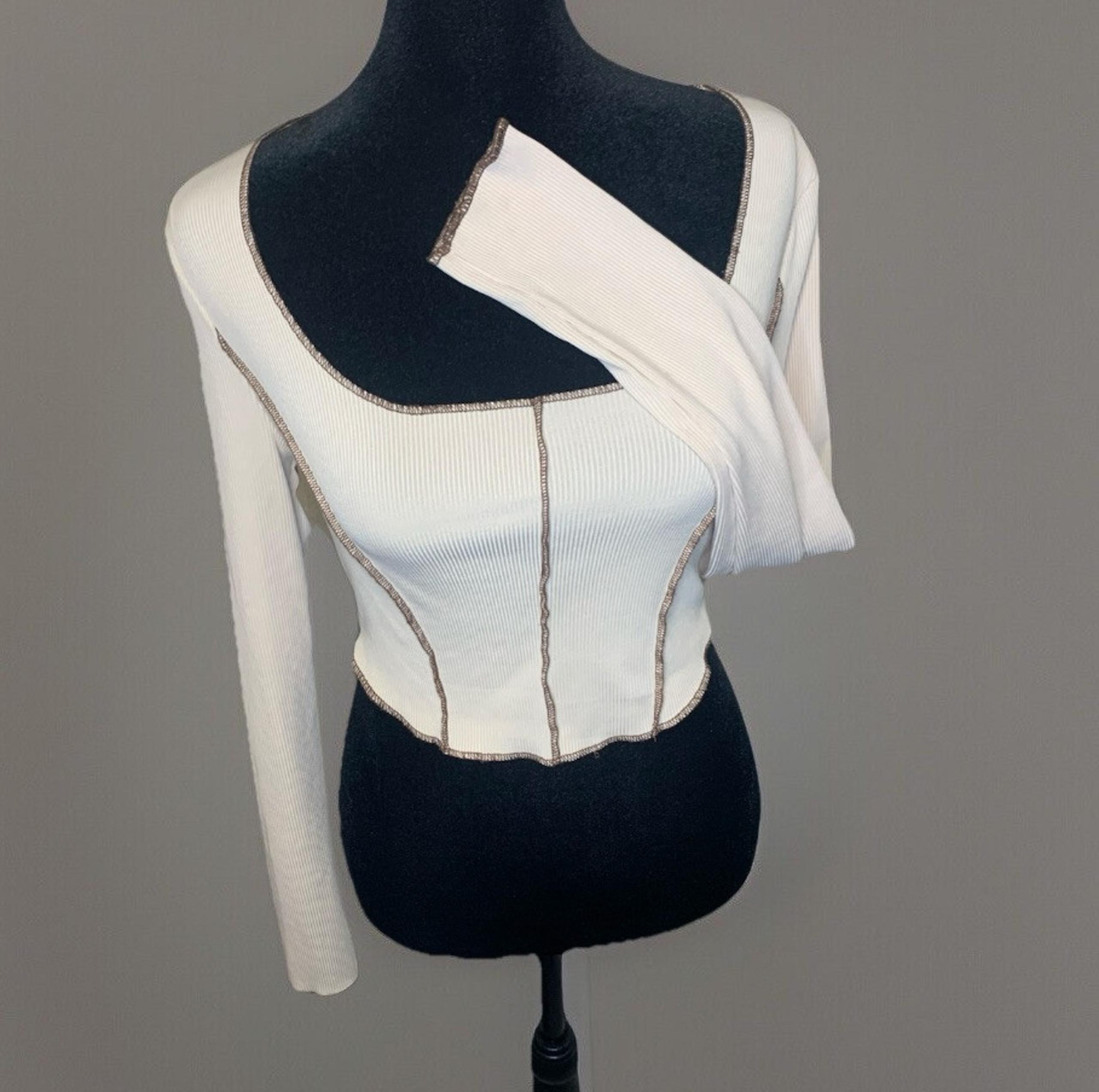 Shein Crop Top Women XS Long Sleeve Lightweight Ribbed Knit Cropped Shirt Spring