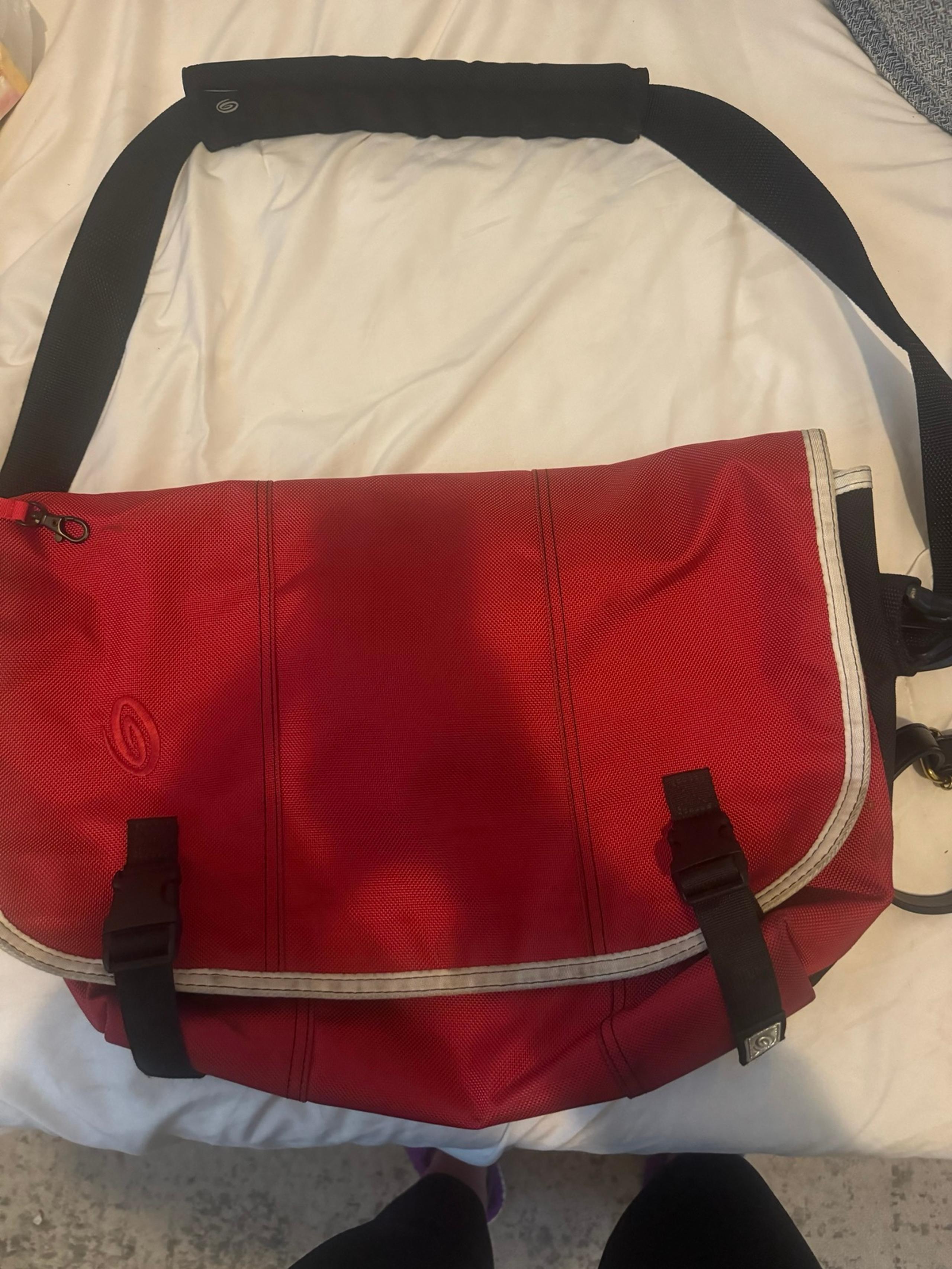 Timbuk2 Classic Red Messenger Bag Medium Size
