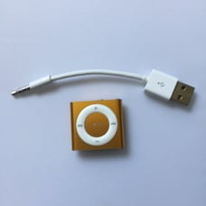 iPod Shuffle 4th Gen 2GB orange