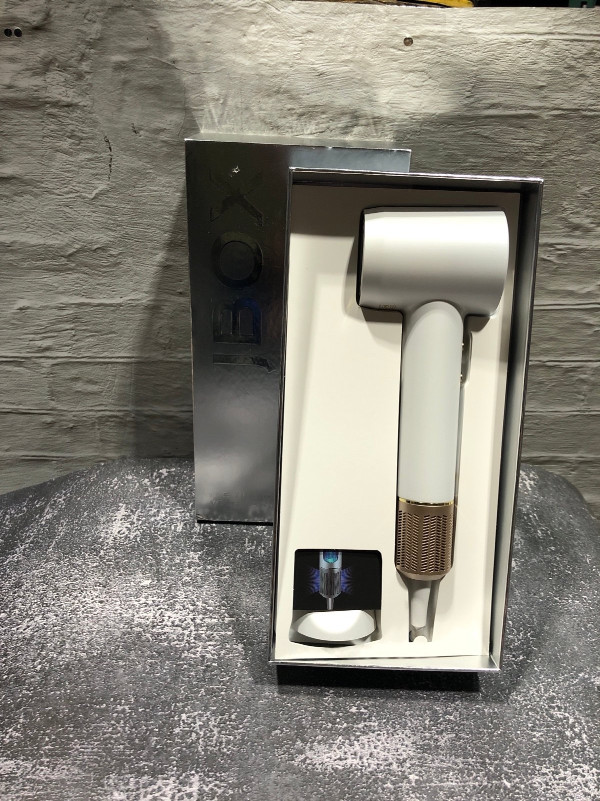 Jbox hair dryer
