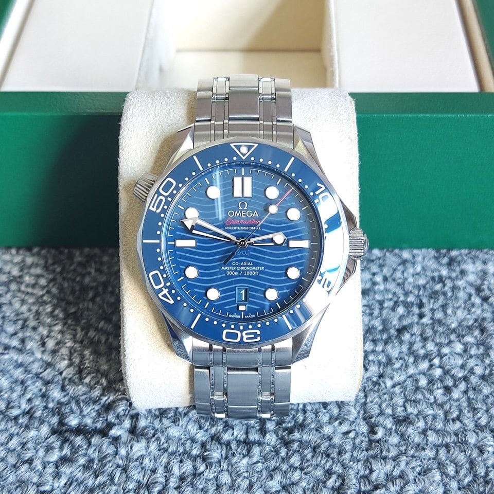 Men's Seamaster 300 Automatic Watch