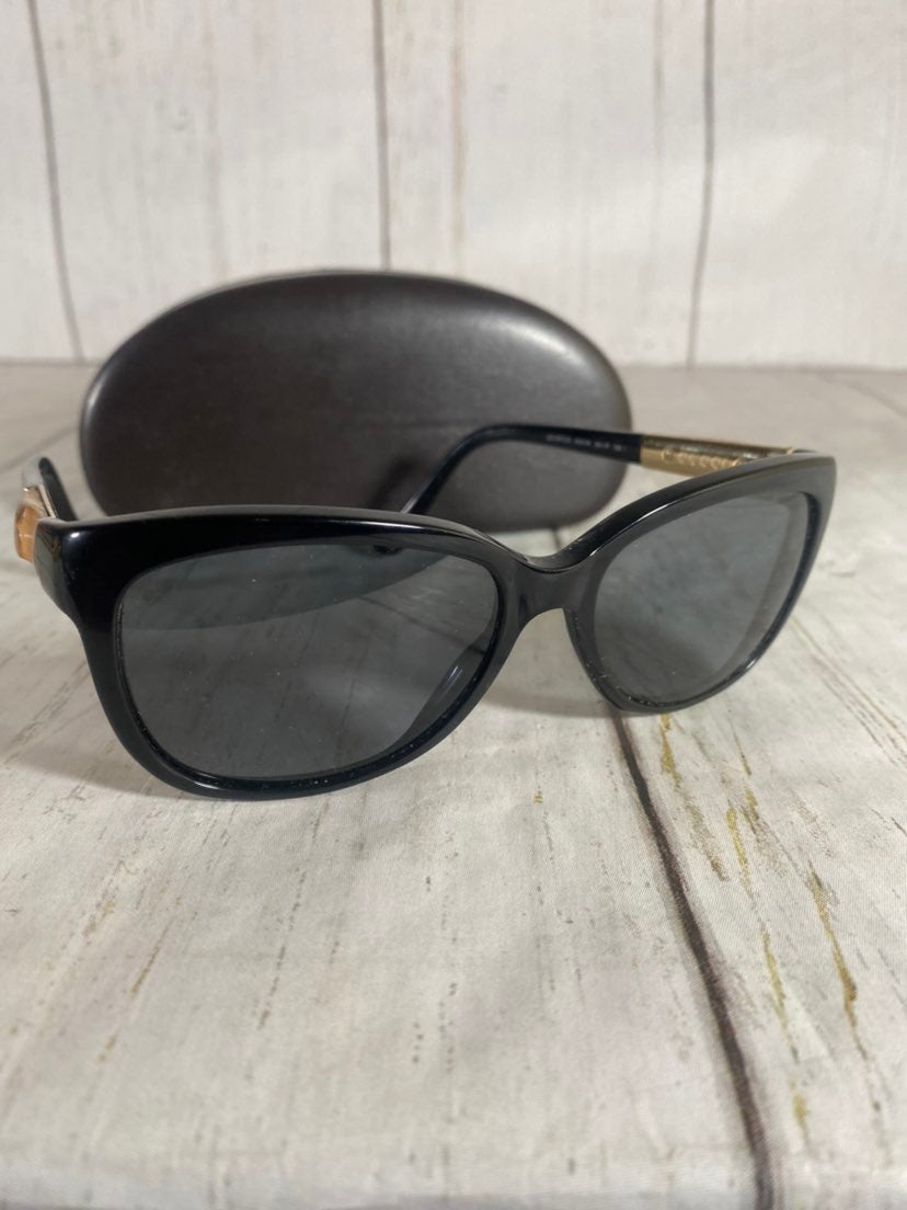 Women’s Gucci Black Sunglasses: GG 3672/S 4UAVK