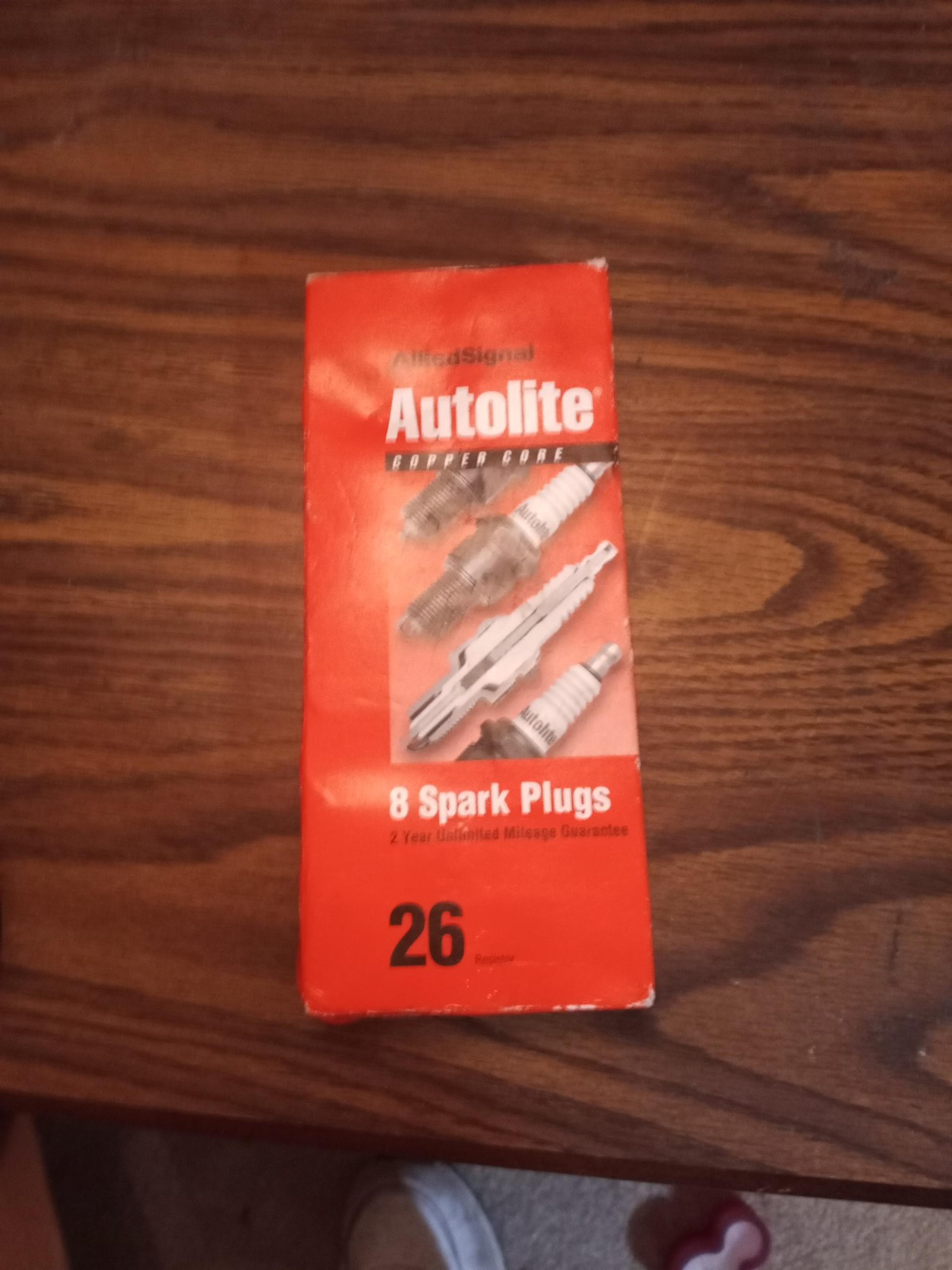 AUTOLITE - Copper Core  8 pack spark plugs number 26