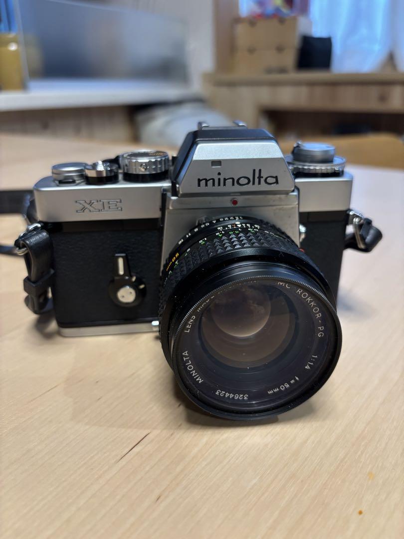 Minolta X-12 SLR camera, junk item.