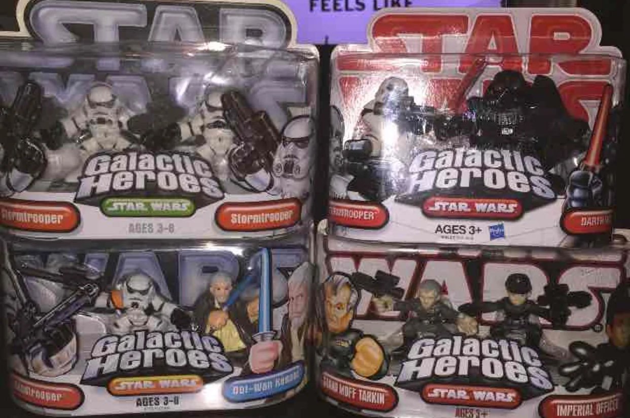 Star Wars Galactic Heroes stormtroopers