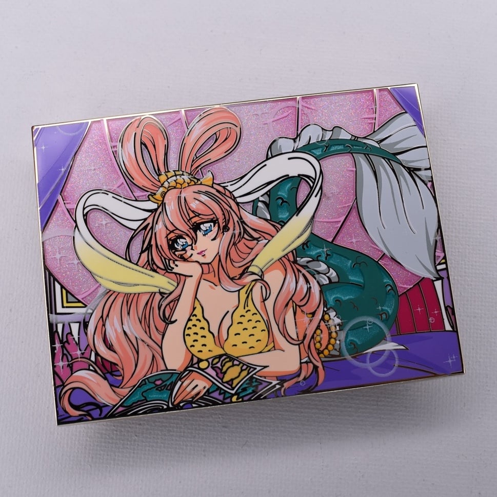 one piece shirahoshi 90s panel enamel pin *PERSONAL GRAIL