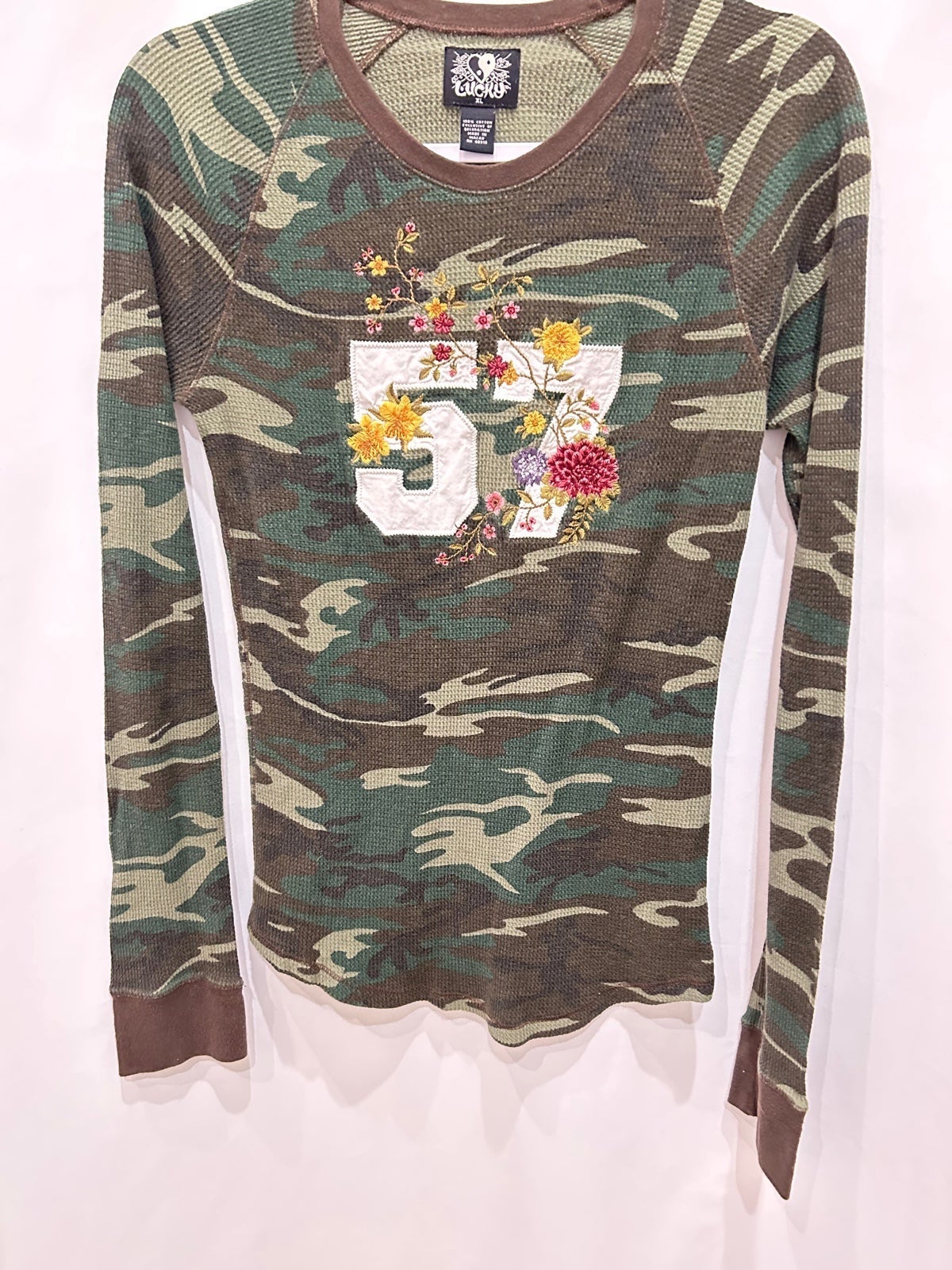 lucky brand woman XL strech top / long sleve