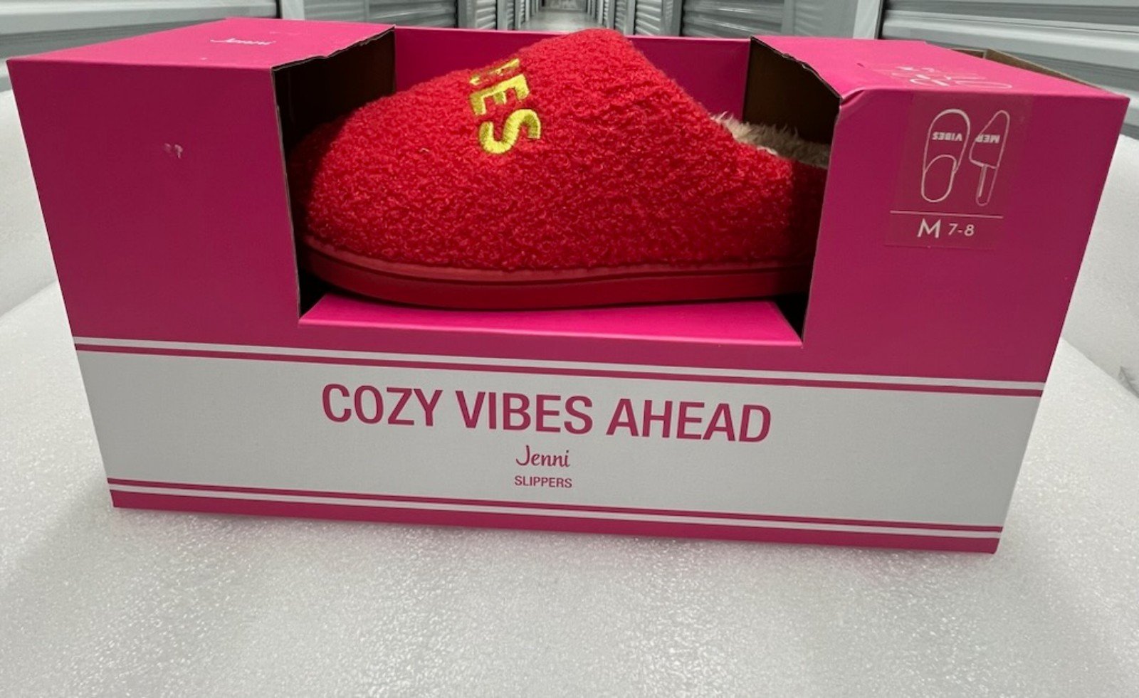 Jenni Merry Vibes Hoodback Slippers