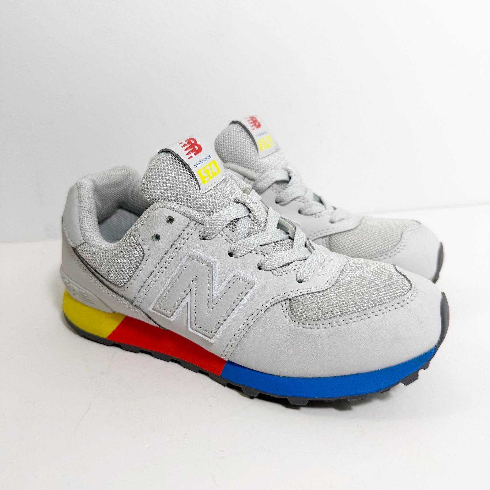 New Balance 574 Sneakers Kids Boys Size 2 Grey Red Blue Yellow