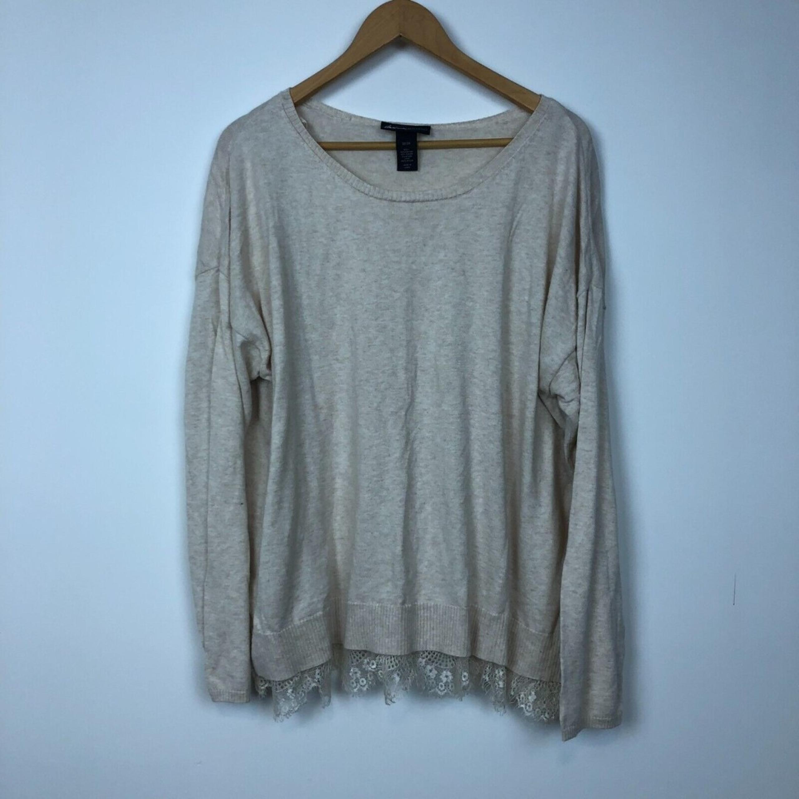 Lane Bryant Women's Long Sleeve Sweater Lace Hem Scoop Neck Size 22/24