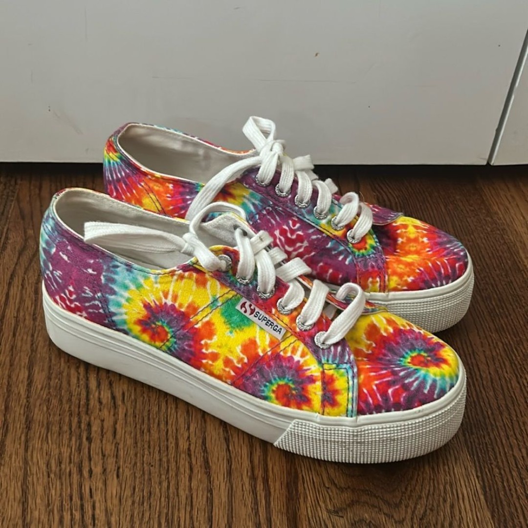 Superga Rainbow Tie Dye Platform Sneakers Women’s US Size 9.5 Euro 40