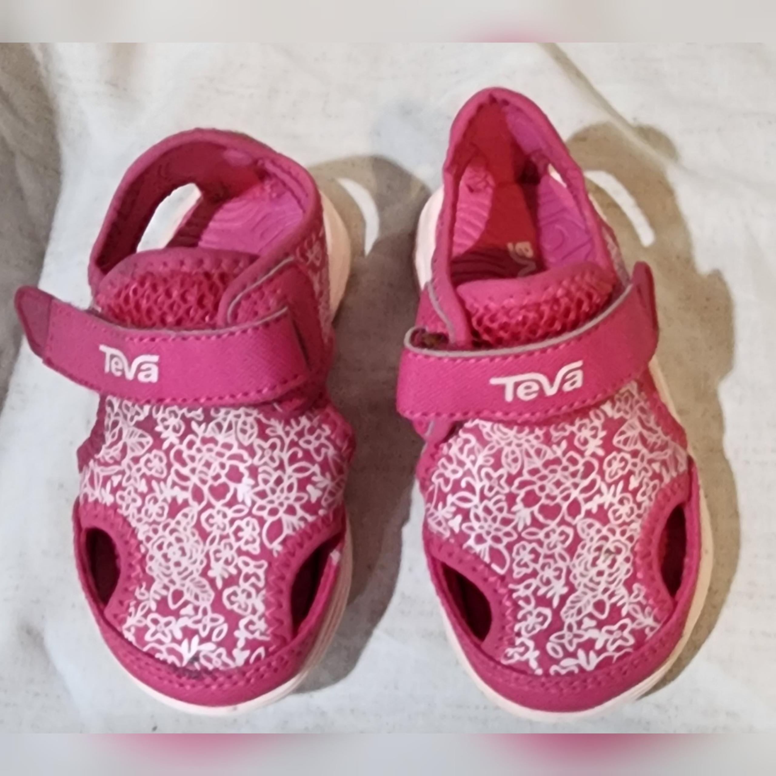 Teva Pink Water Sandals Beach Shoes