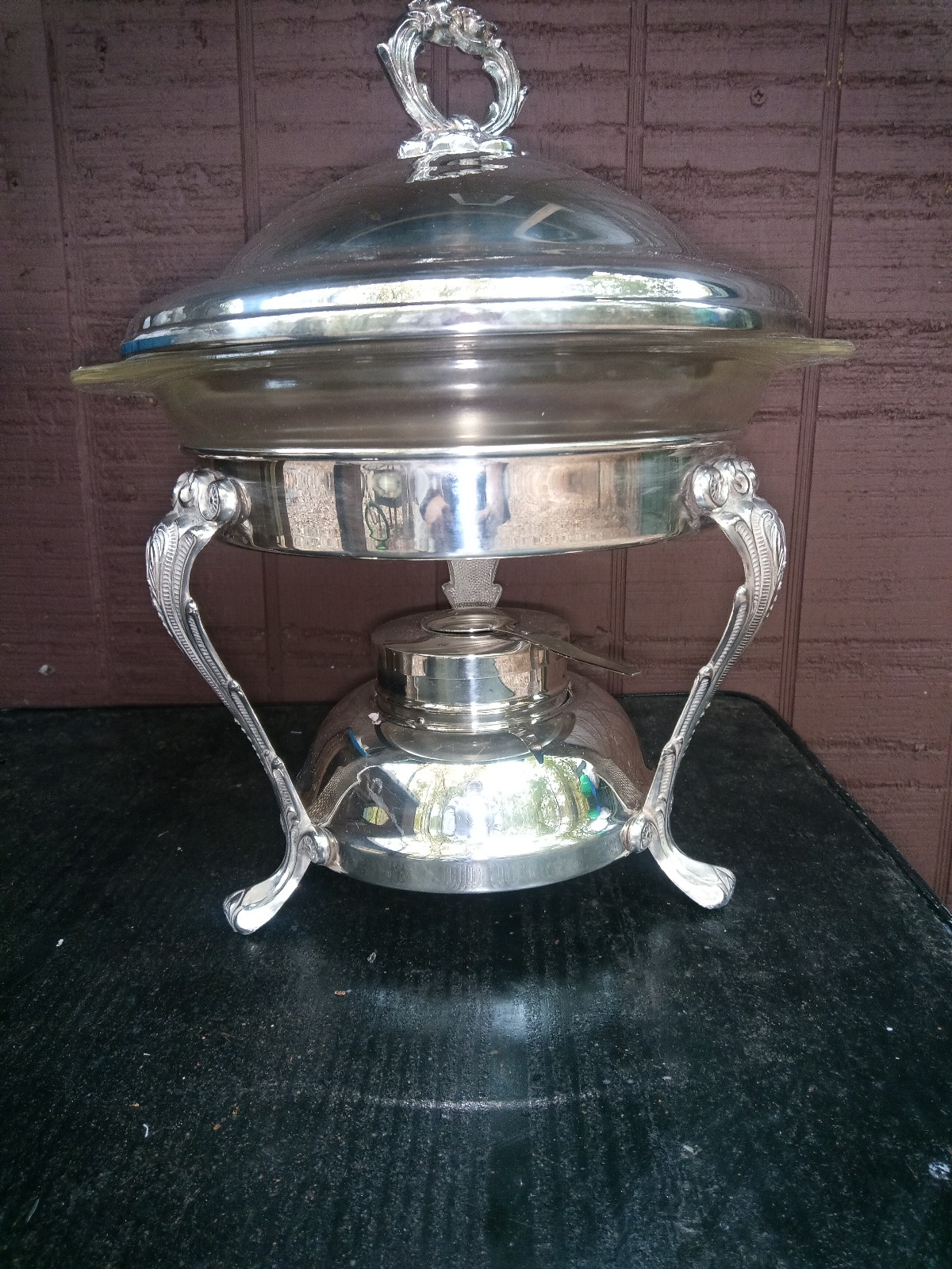 Round chaffing dish