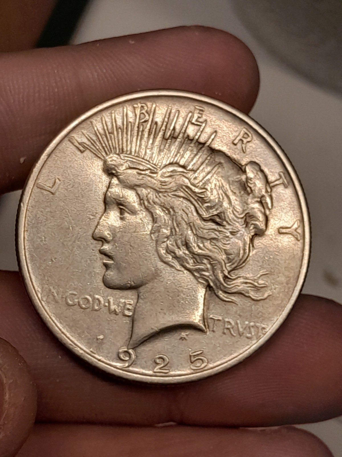 1925-P Peace Dollar AU