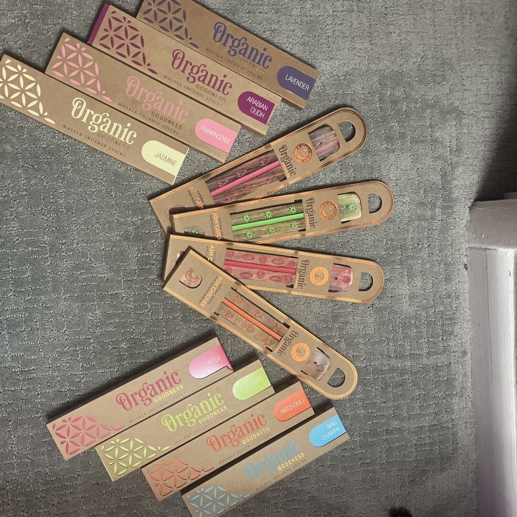 NWT Incense 8 Scents And 4 Decorative Ash Catchers Organic Lavenderjasmine Rose