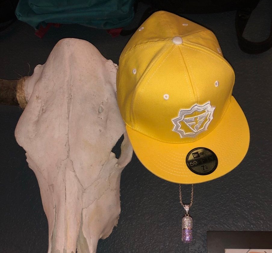 Rare Grassroots Hat-- Listen chackra collection