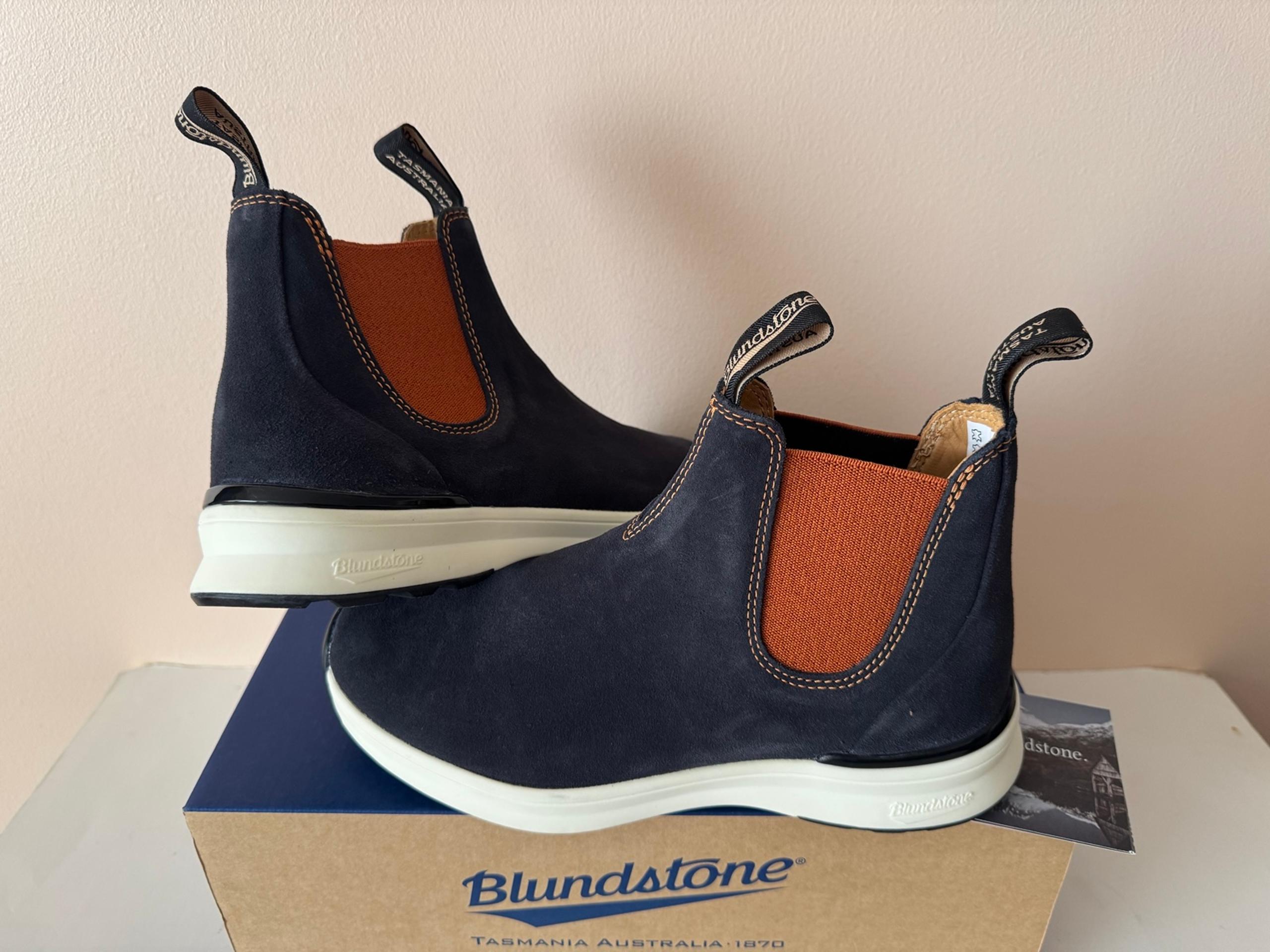 Blundstone Suede Leather Chelsea Navy and Orange Sneaker.  Boot. 2147. Size: 9
