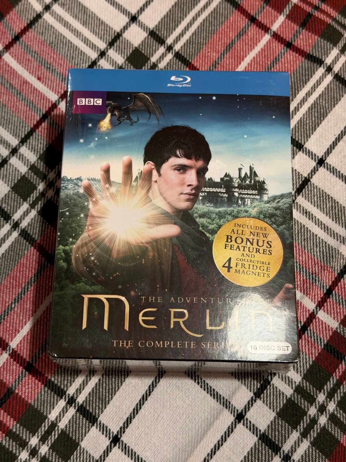 Merlin: The Complete Series (Blu-ray Disc, 2014, 16-Disc Set) Rare & 4 Magnets