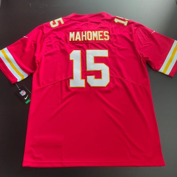 Nike Patrick Mahomes #15 KC Chiefs NFL Jersey