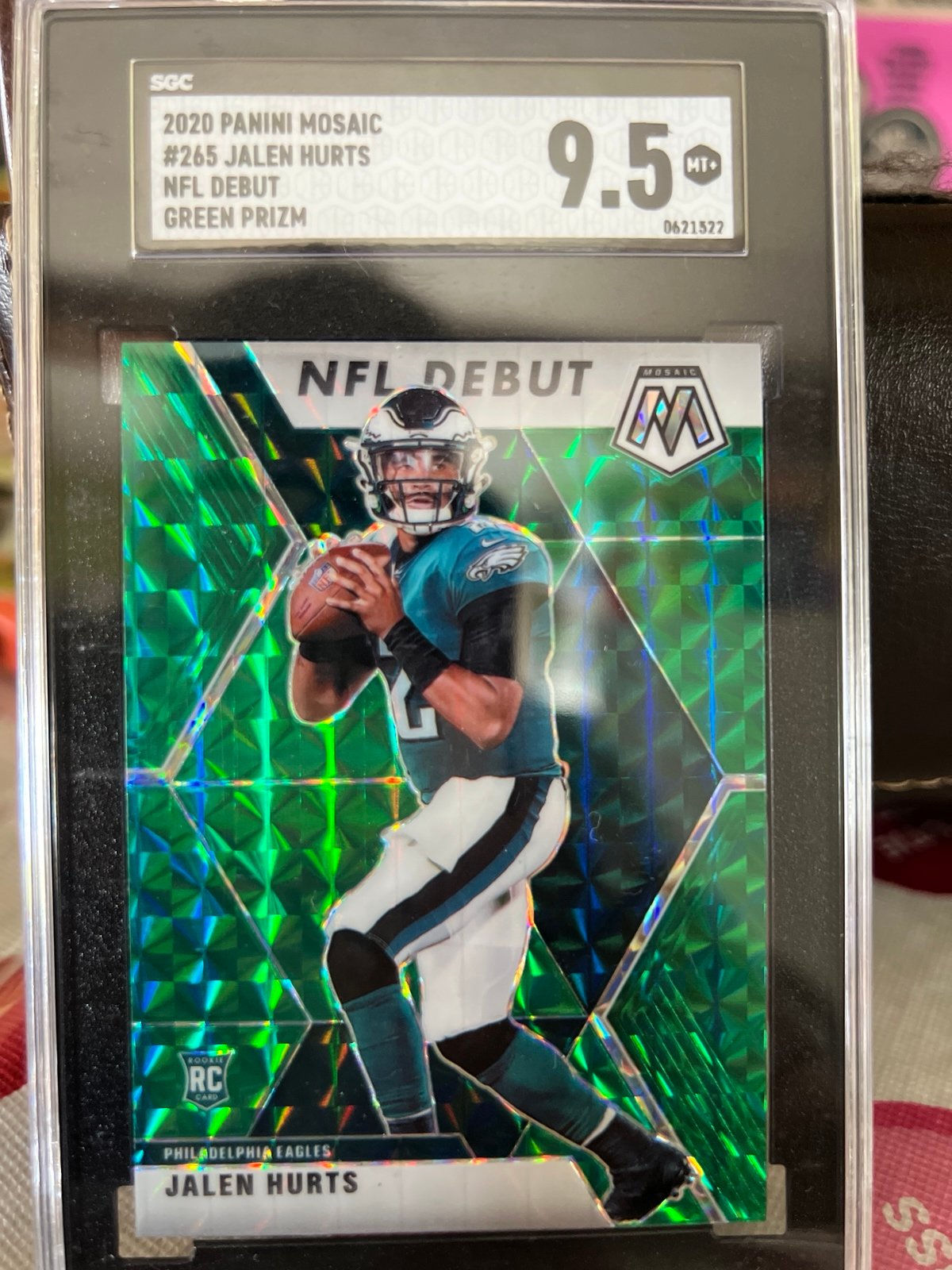 2020 Panini Mosaic Jalen Hurts #265 Green Prizm