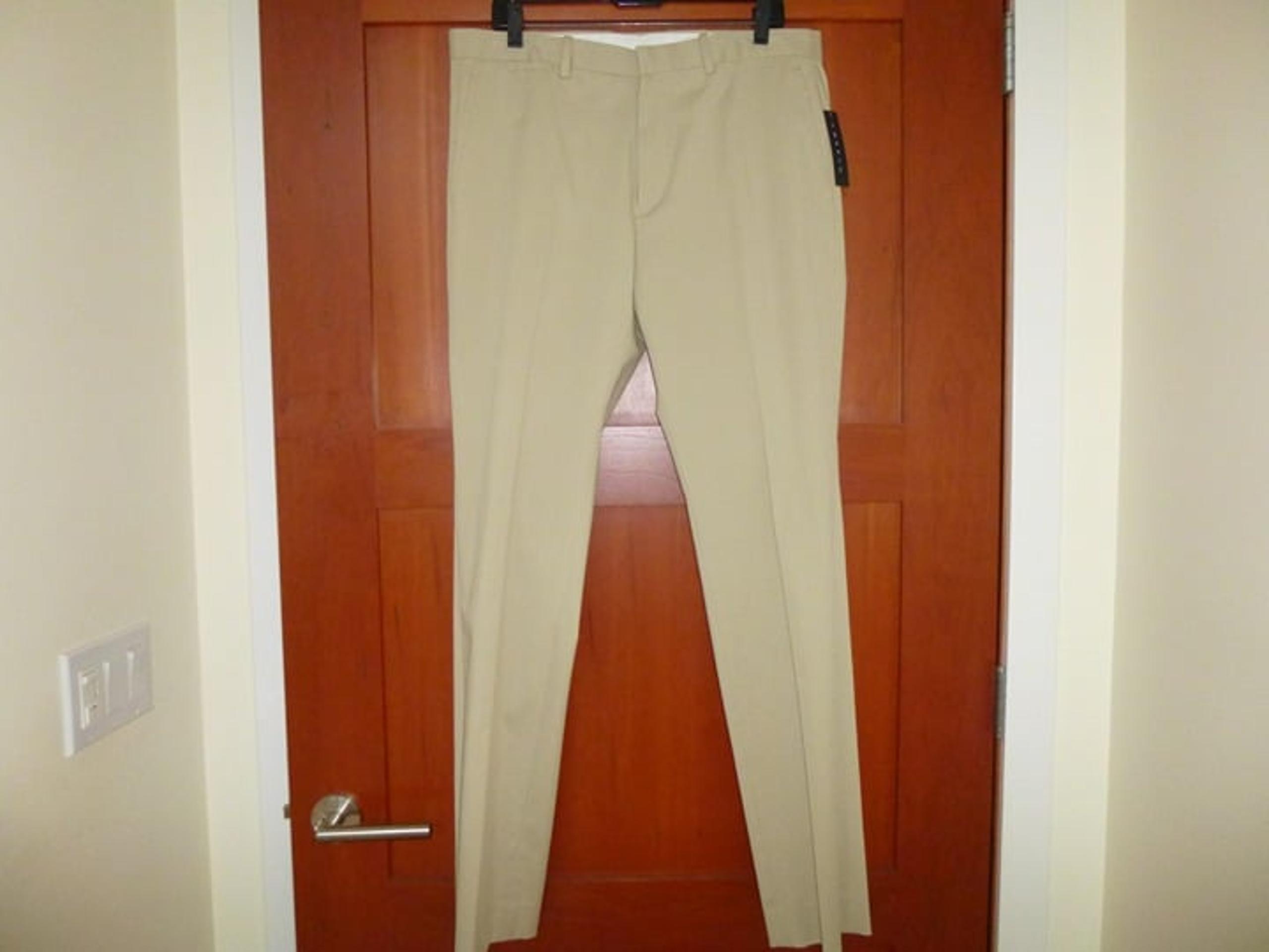 Men's Theory Marlo Straslund Flat Front Chino Pants Beige 34x33