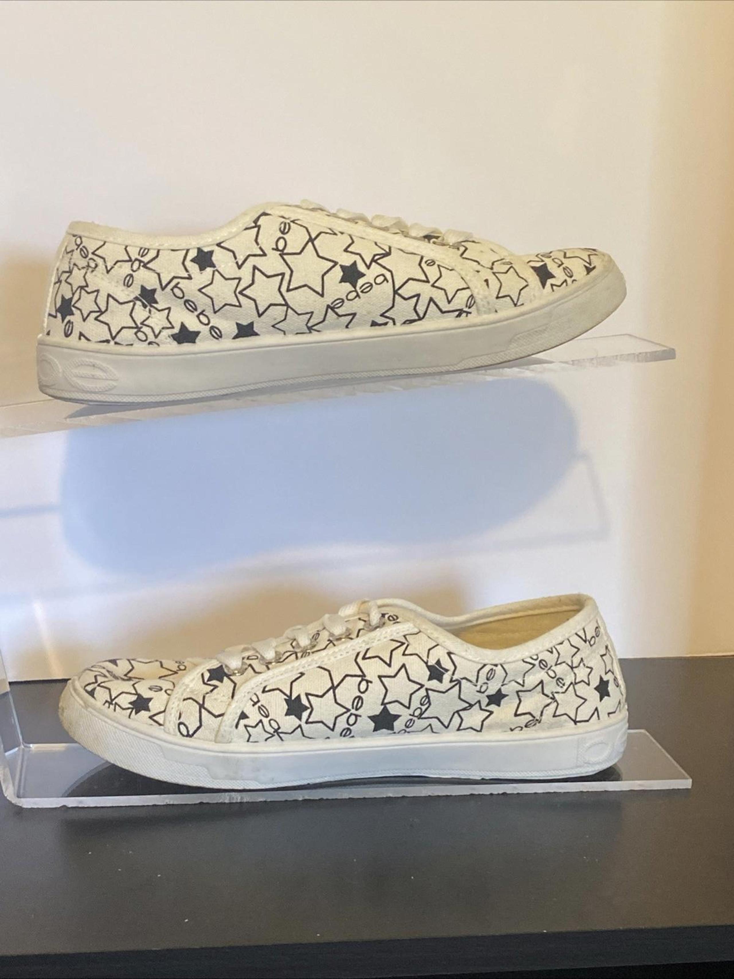 Bebe Daney Logo Tie Shoes Sneakers  Size 7.5