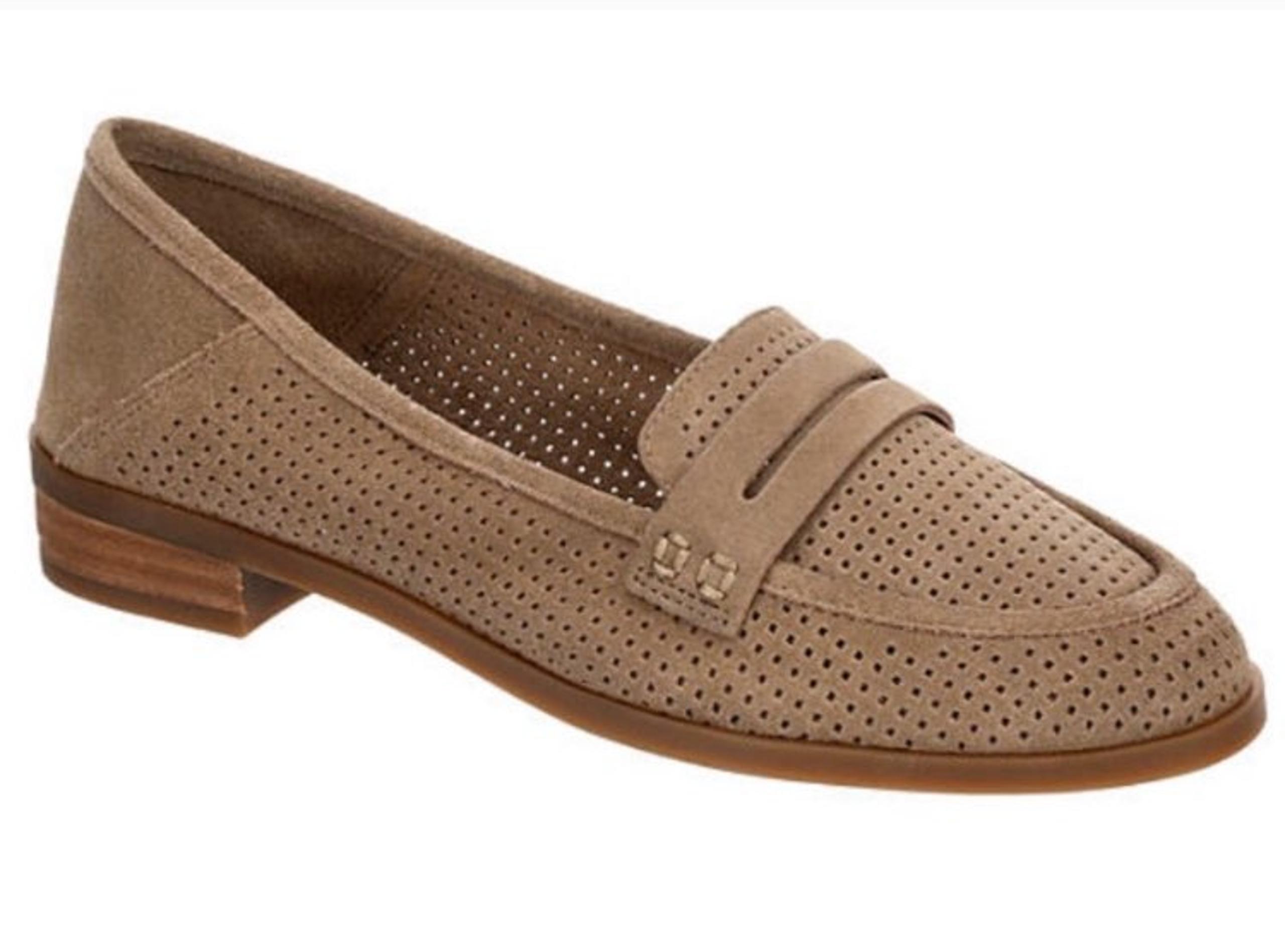NWOT Lucky Brand Caylon Perforated Loafe