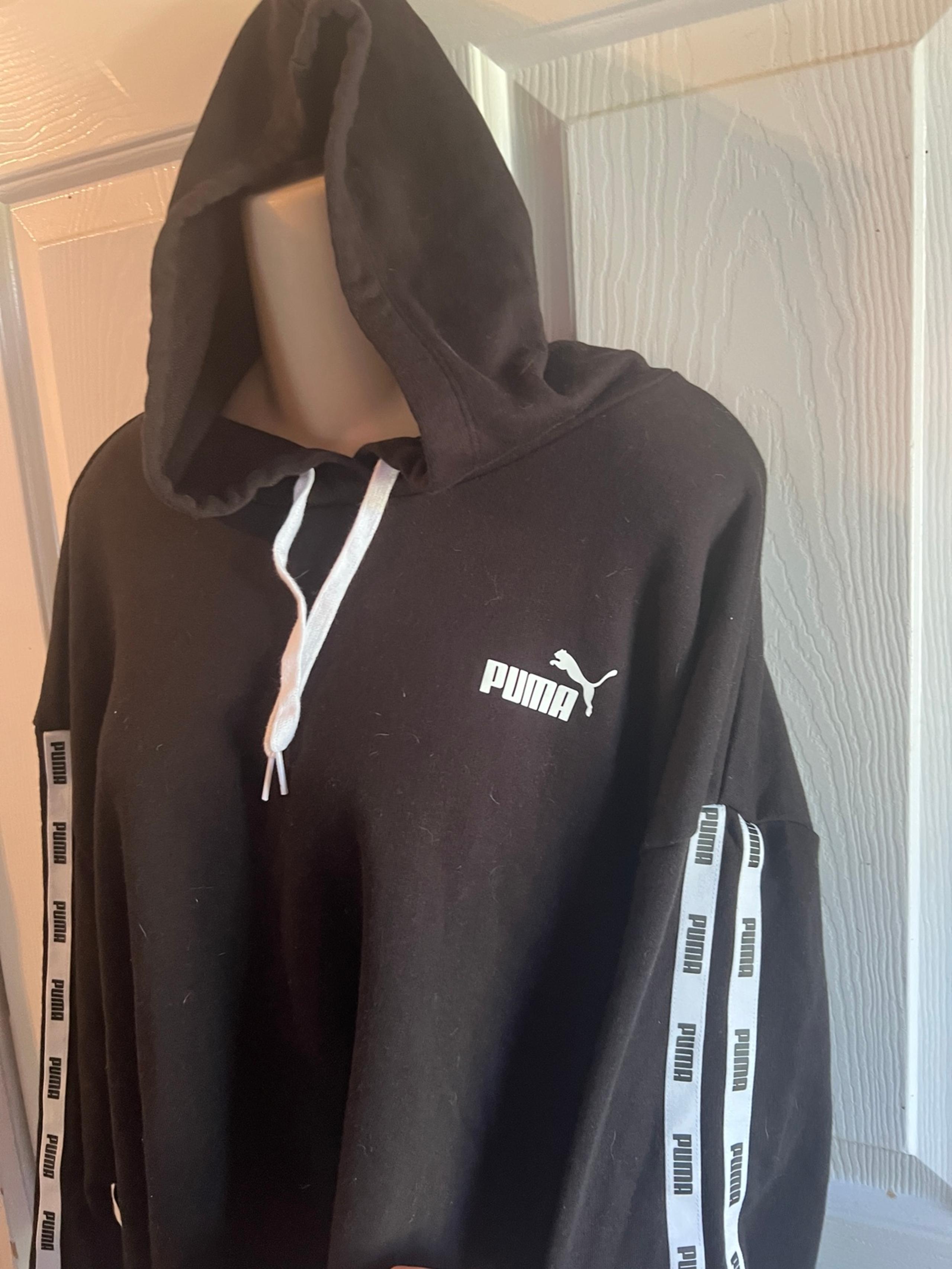 Black Puma hooded sweatshirt size 3x