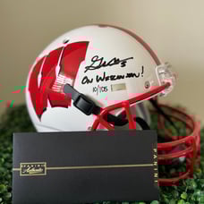 Graham Mertz Signed Wisconsin Badgers Full-Size Helmet