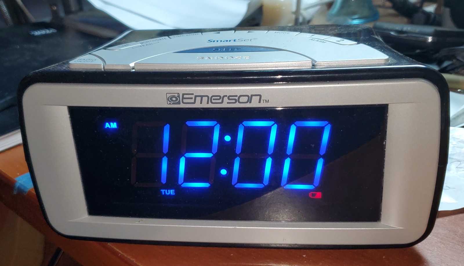 Emerson alarm clock