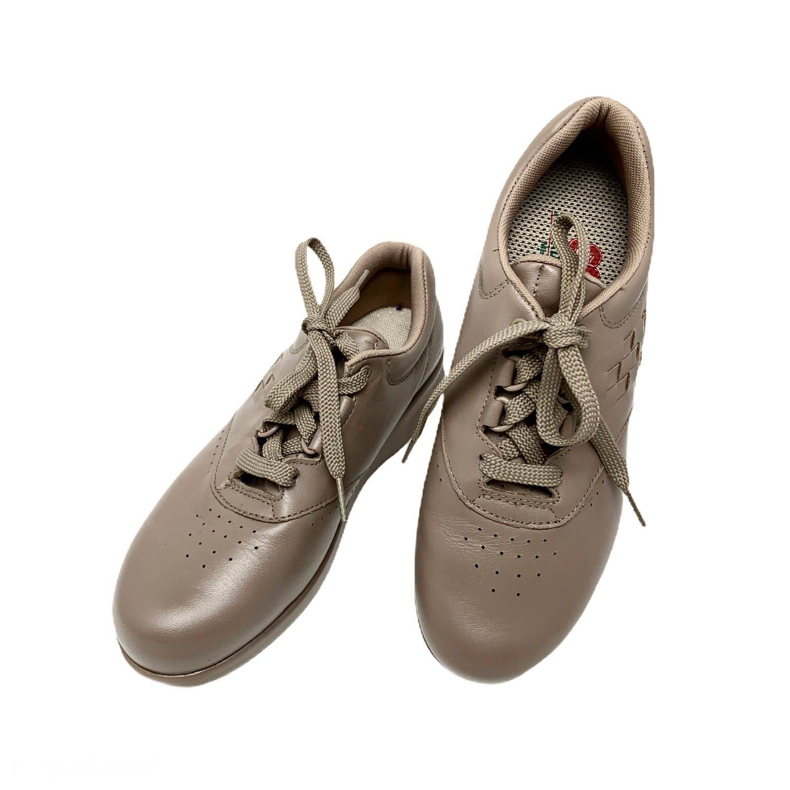 New SAS Walking Shoe 5.5M Mocha