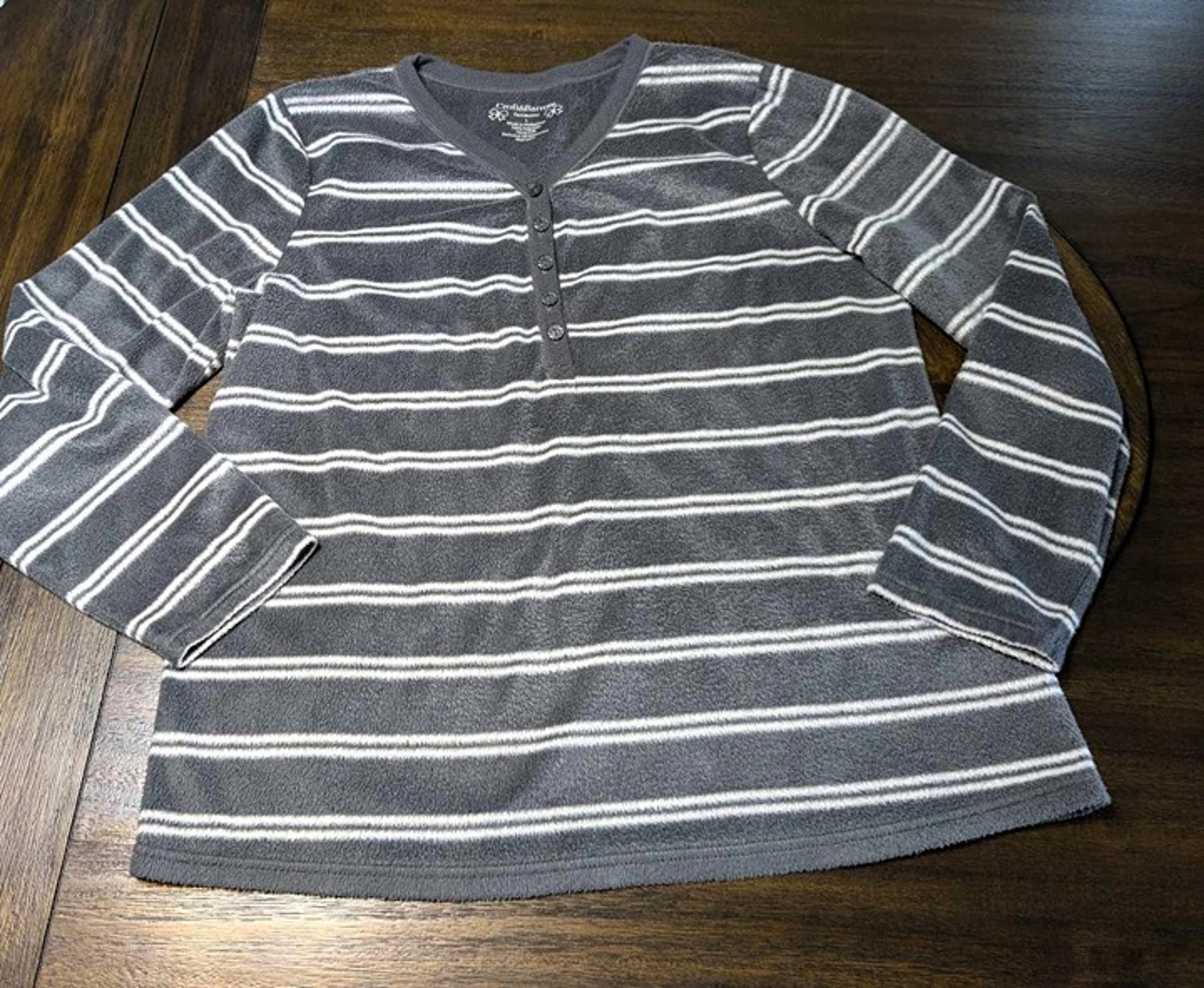 Croft & Barrow Grey Stripe Fuzzy Sweatshirt Women's size Large