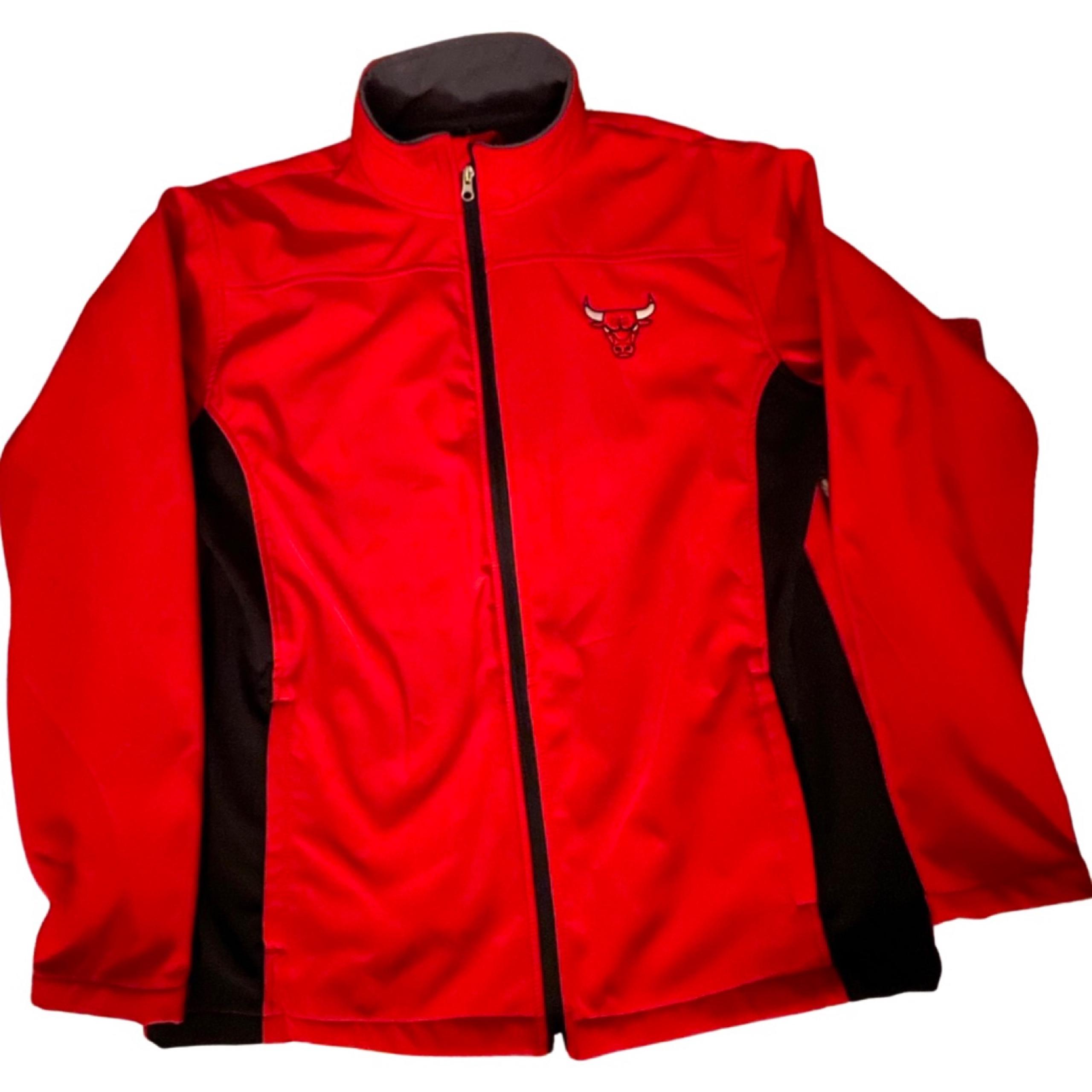 Chicago Bulls NBA Shell Heavy Insulated Winter Red Jacket Size Large