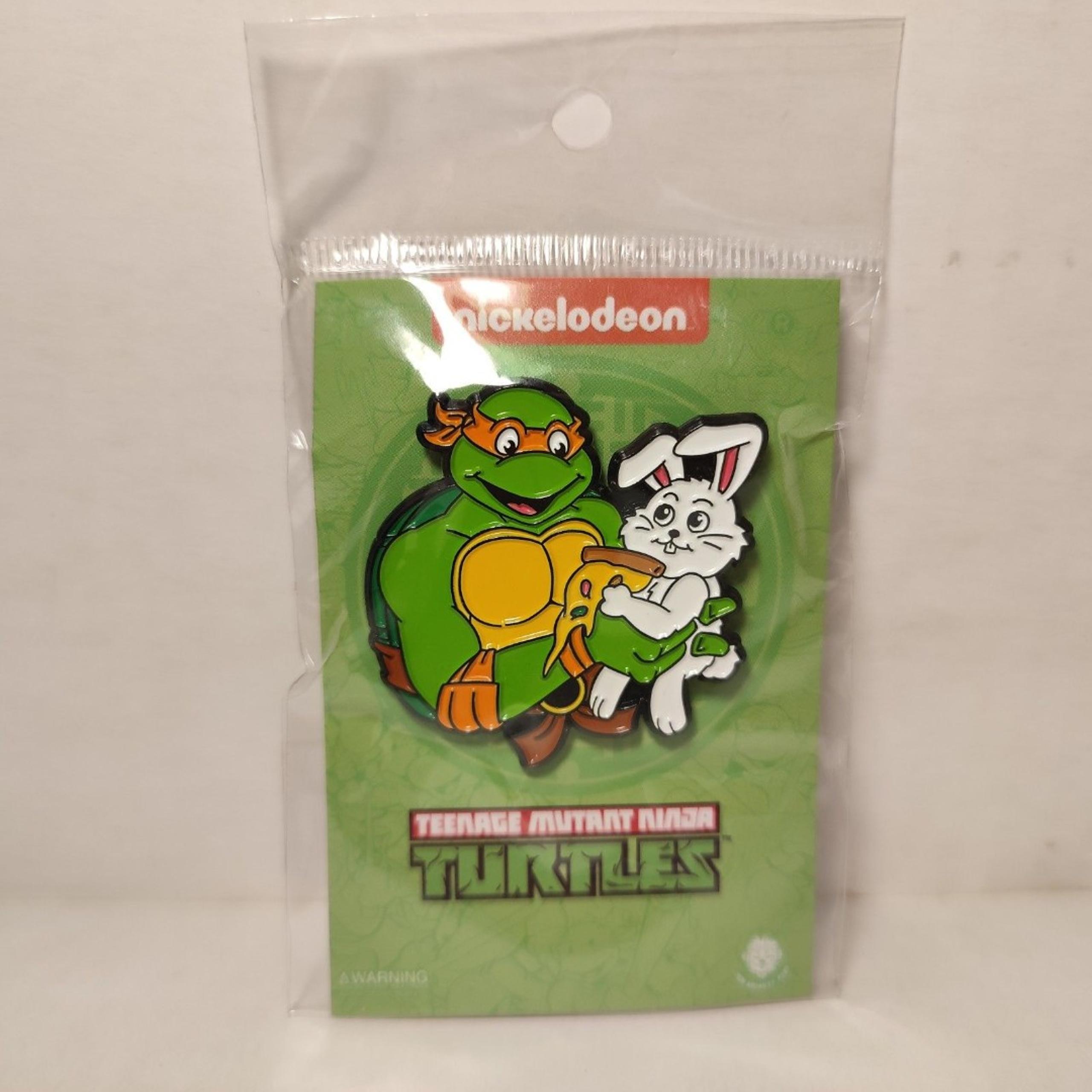 Teenage Mutant Ninja Turtles Michelangelo Giving Pizza To A Rabbit Enamel Pin