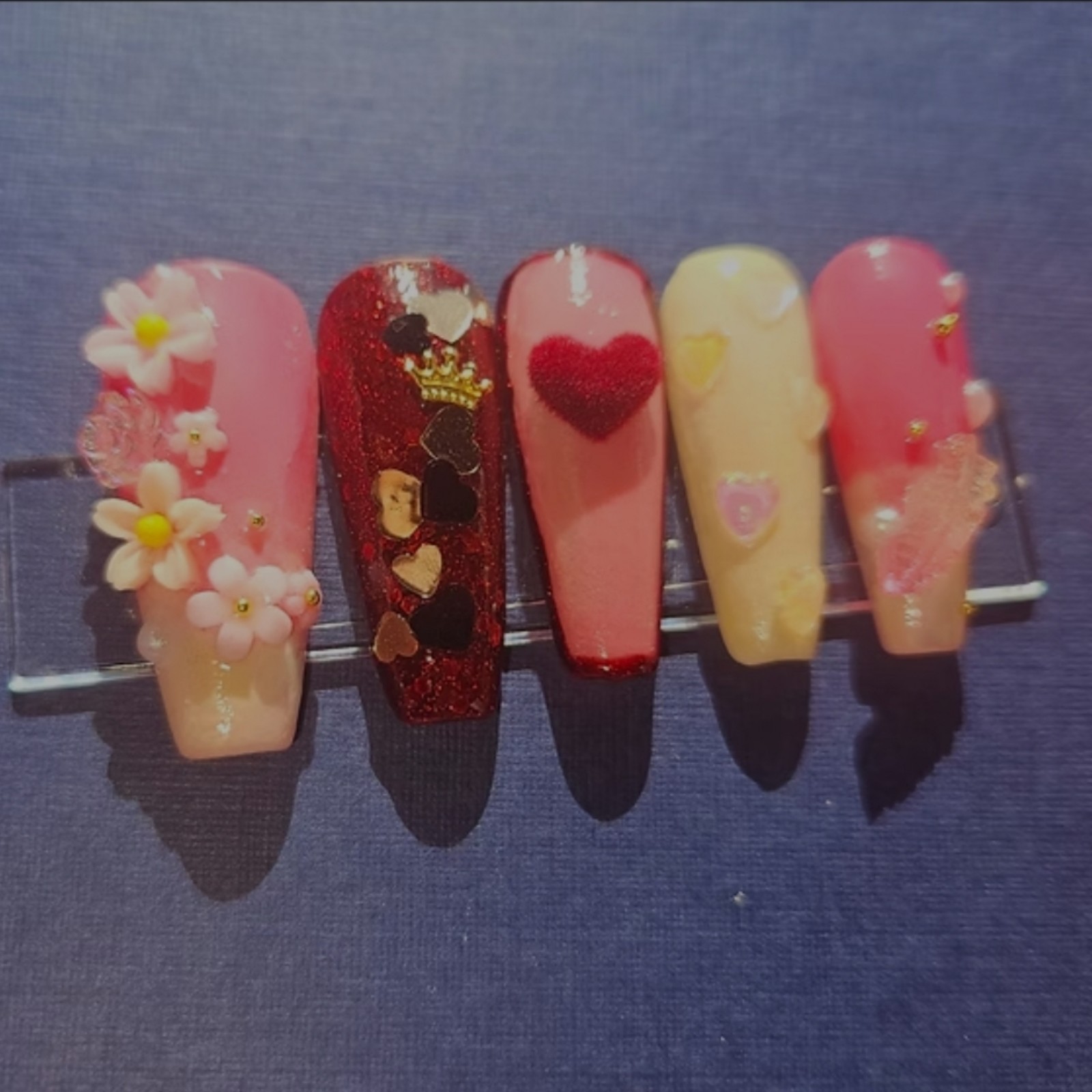 Press on nails Heart of Love
