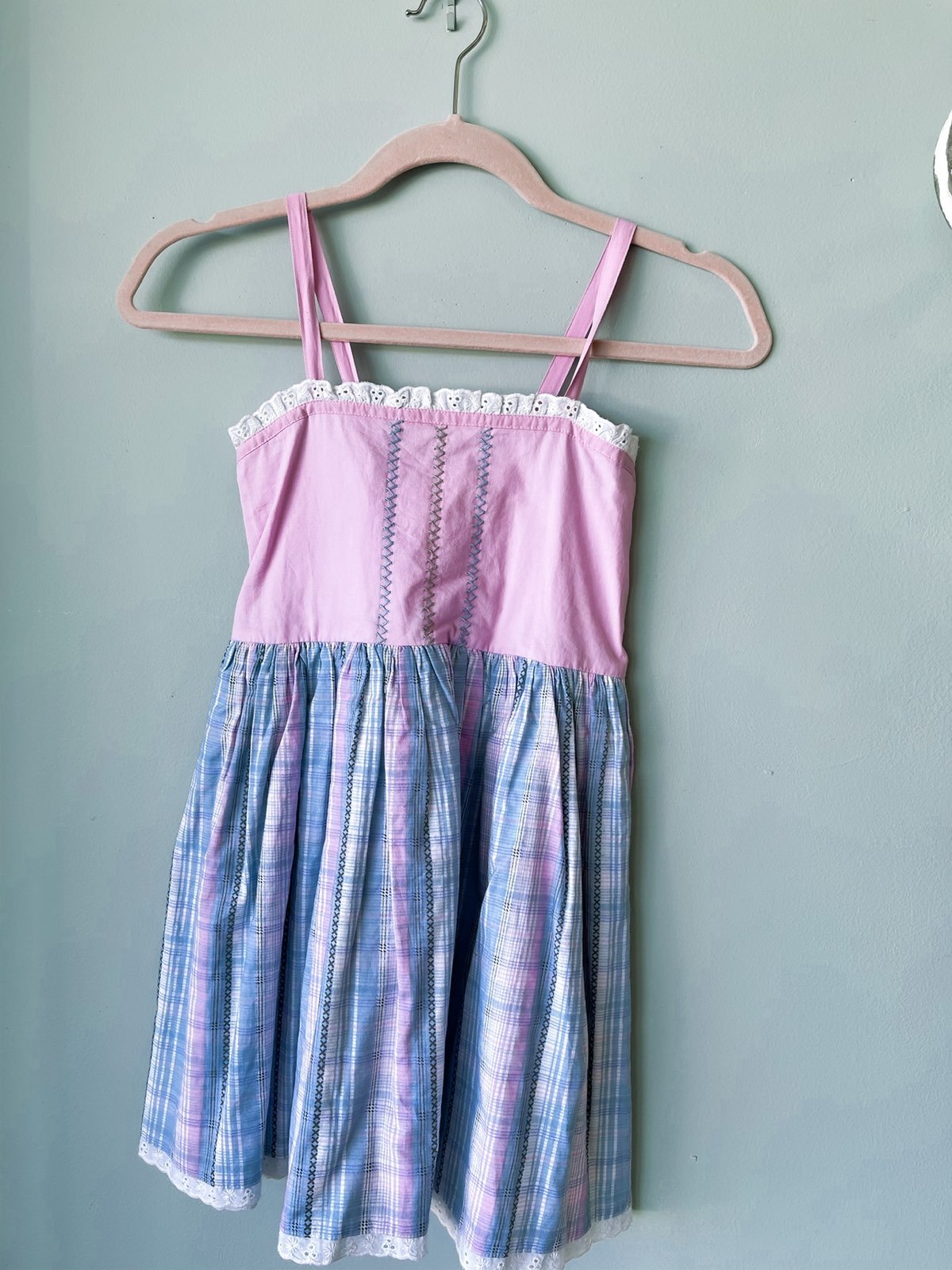Well dressed wolf dress size 8, like new